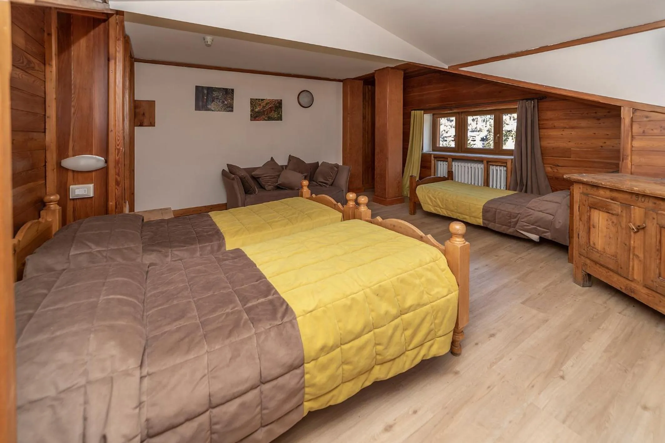 Bed in Hotel Stella Alpina