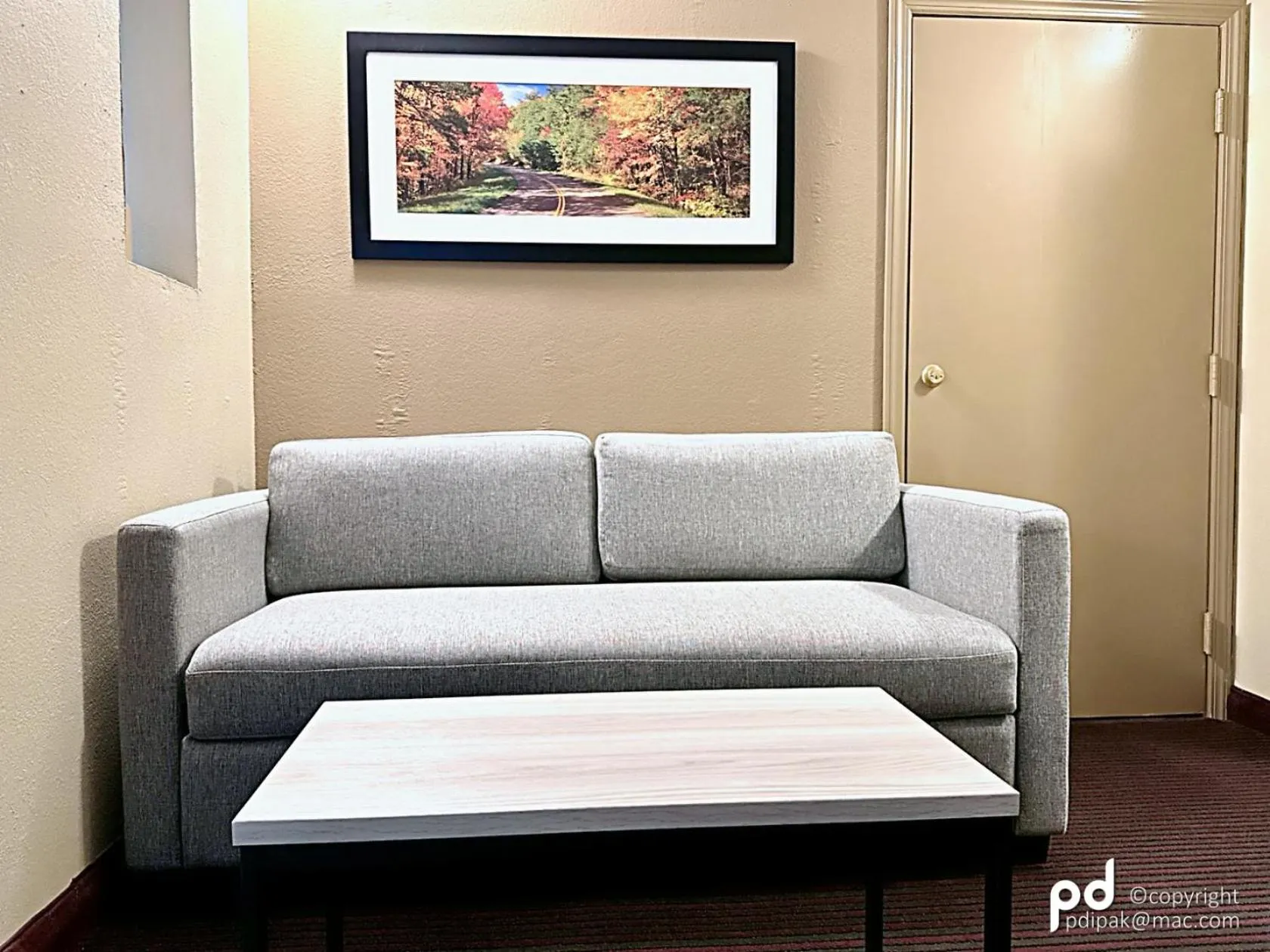 Bed in Travel Inn & Suites Flemington