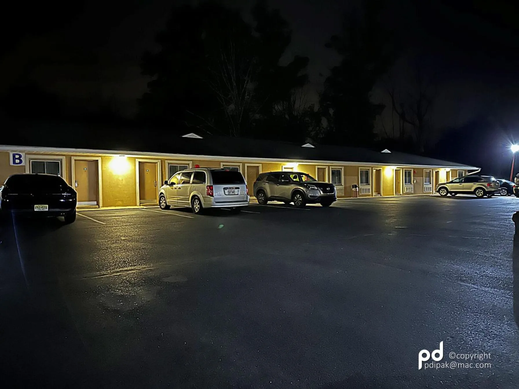 Property building in Travel Inn & Suites Flemington