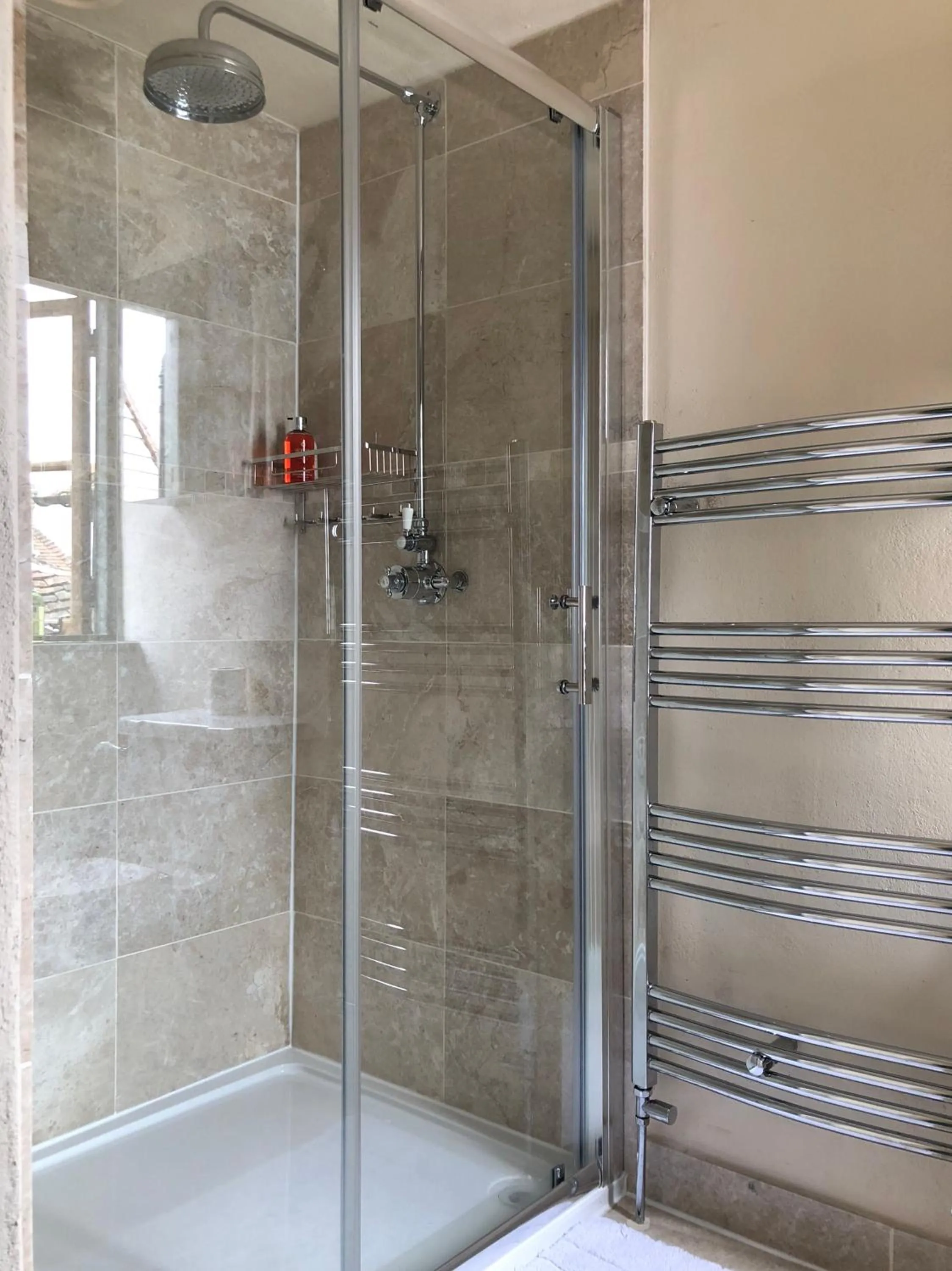 Shower in The Tea House