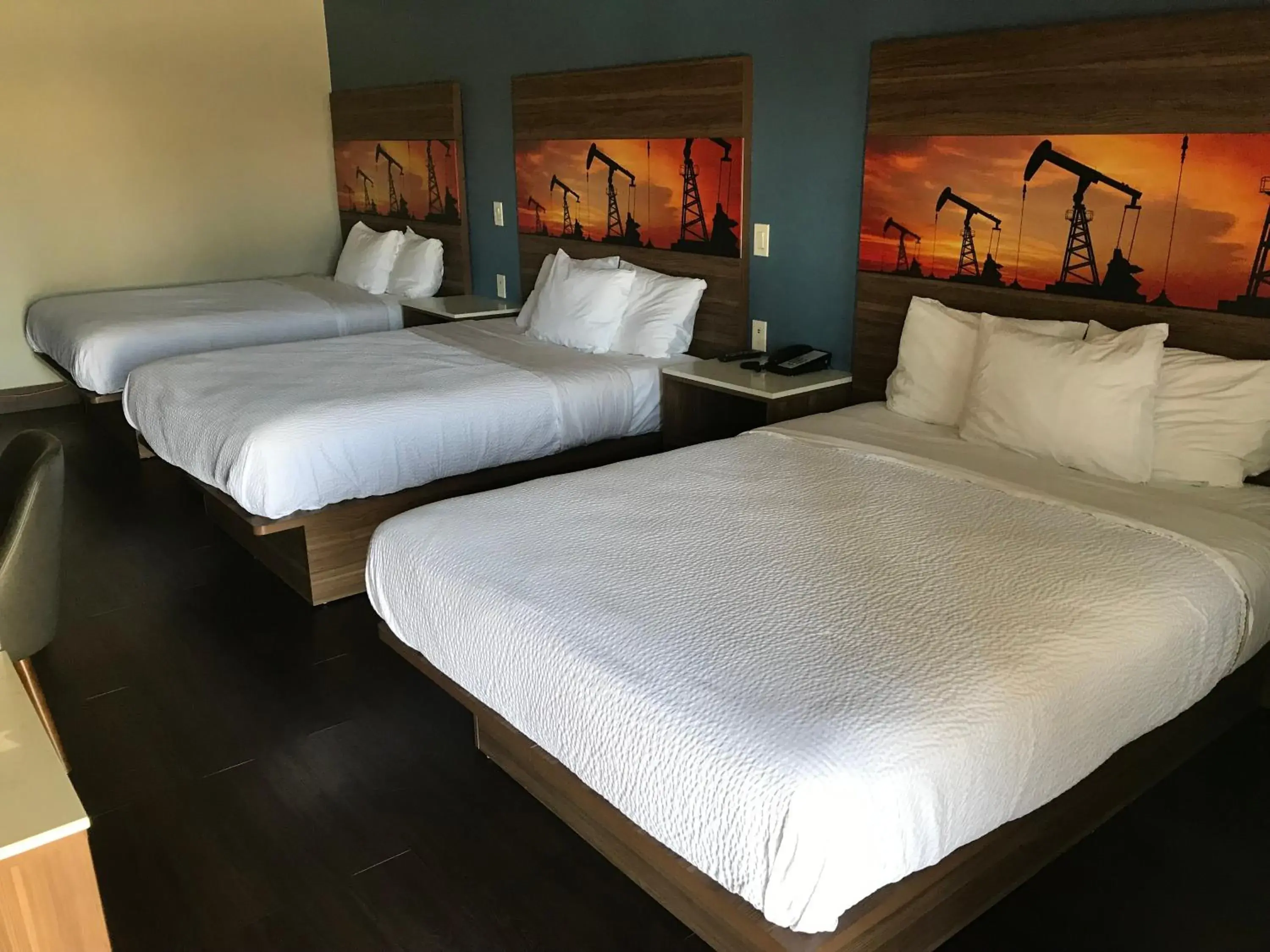 Other, Bed in Hyland Inn Brea Other, Bed in Hyland Inn Brea