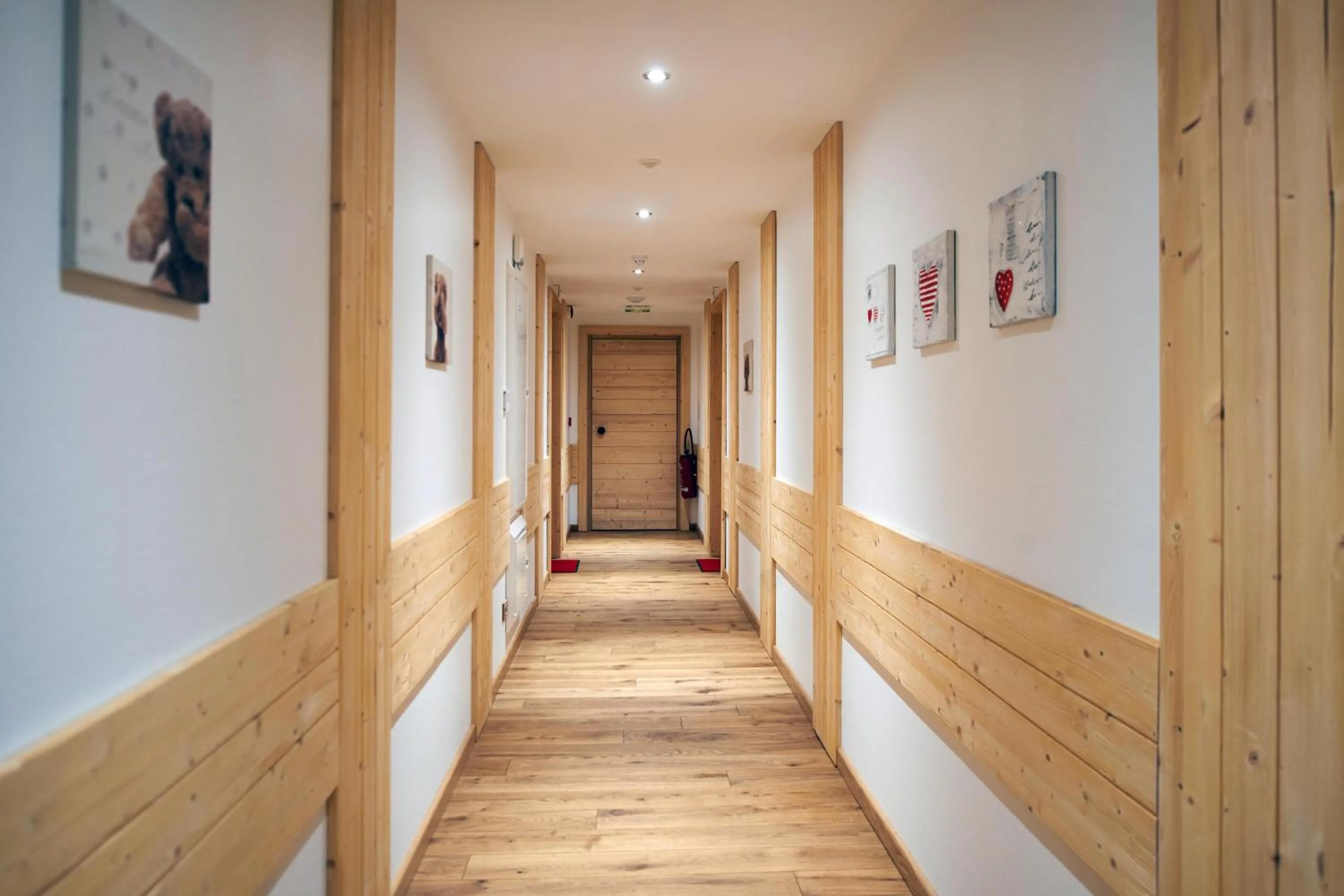 Decorative detail in Hotel Restaurant Mont Champ du Feu