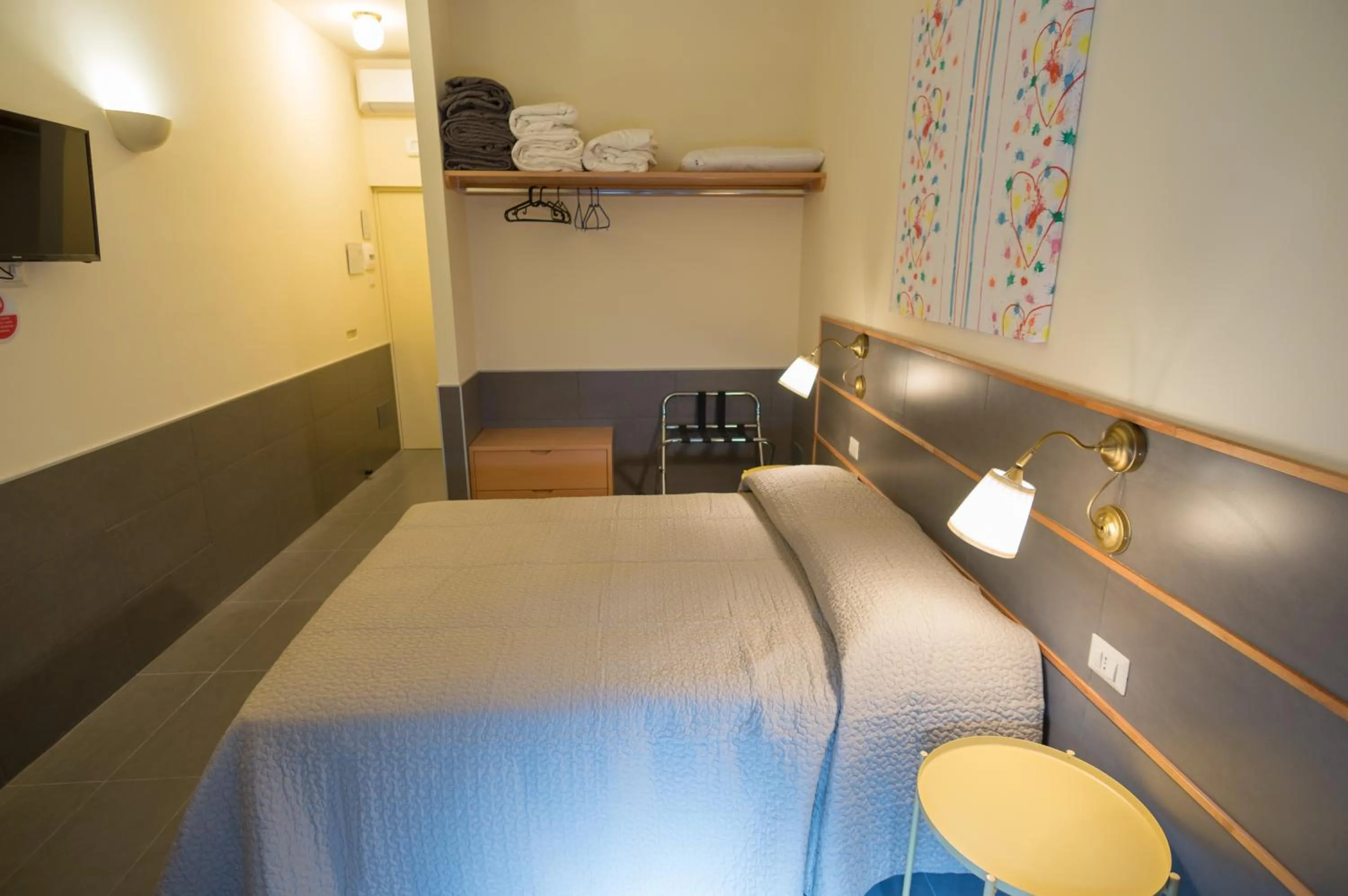 Bedroom, Bed in tiaspettoaroma