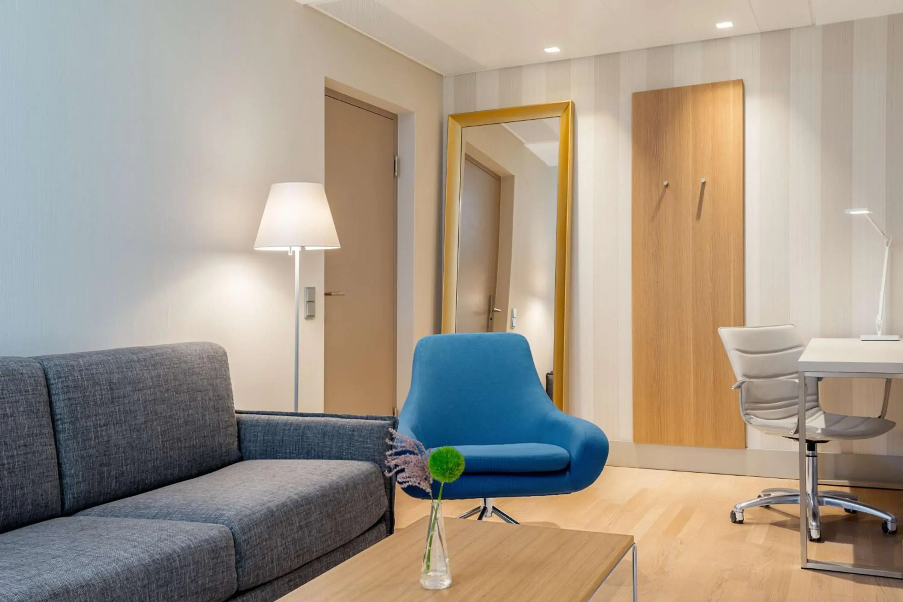 Photo of the whole room in NH Graz City Photo of the whole room in NH Graz City