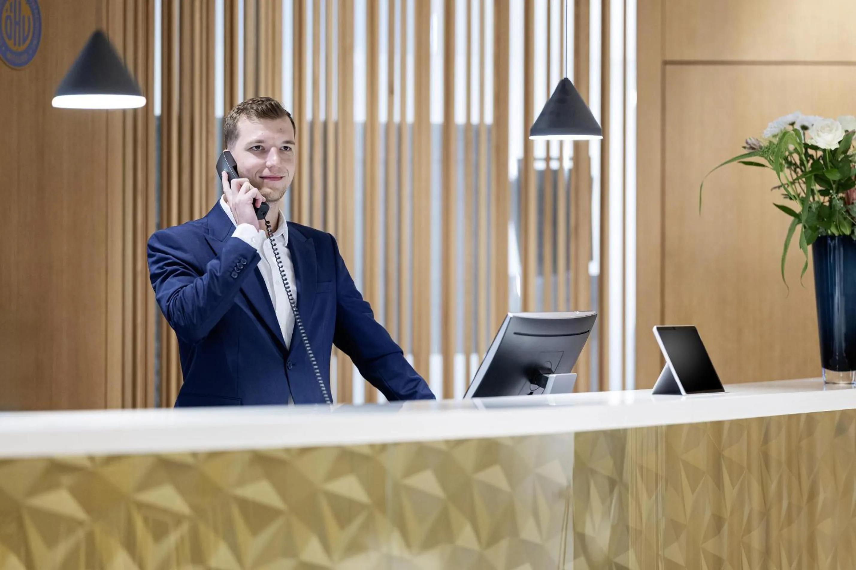 Lobby or reception in NH Graz City