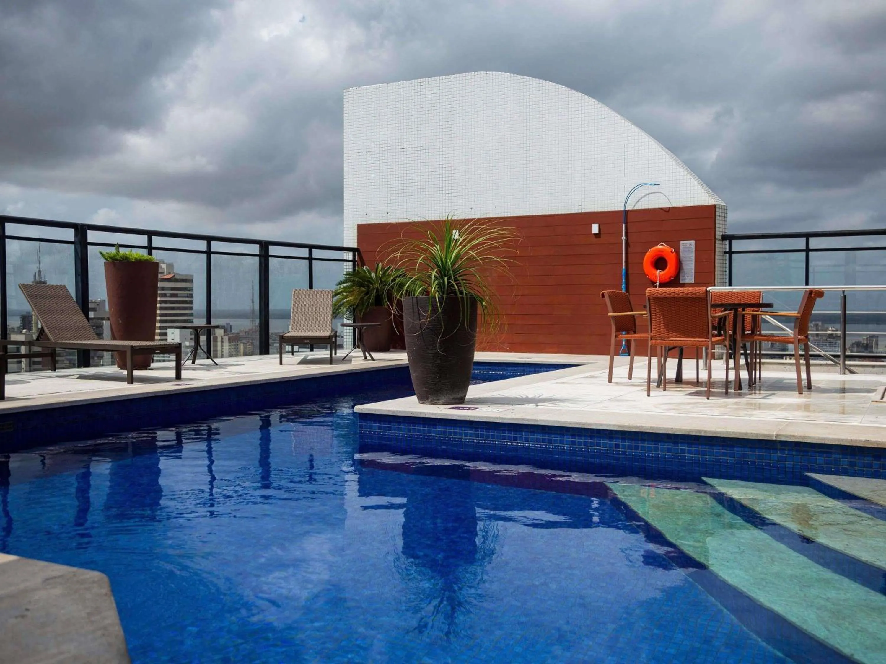 Property building in Mercure Belem Boulevard