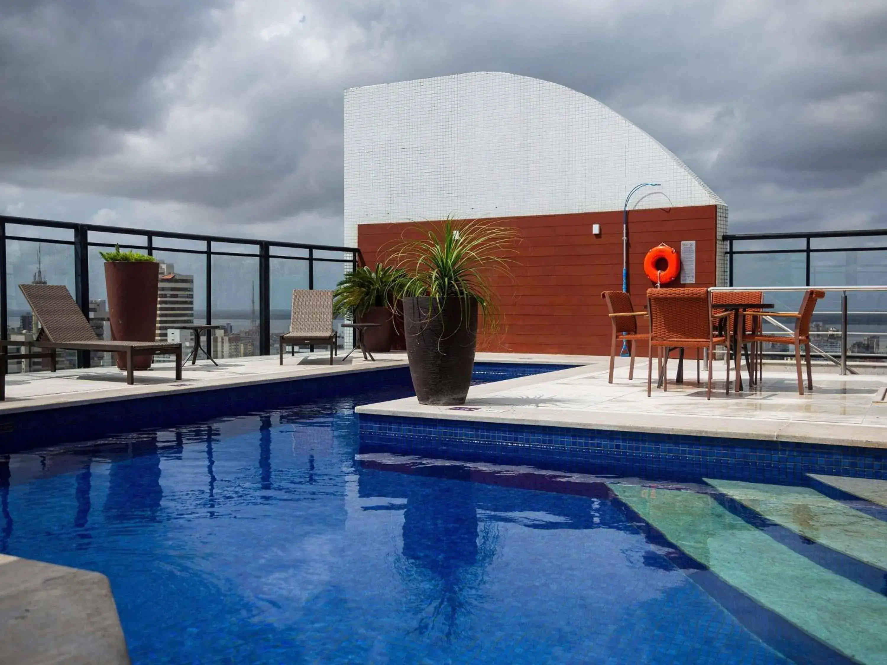 Property building in Mercure Belem Boulevard Property building in Mercure Belem Boulevard