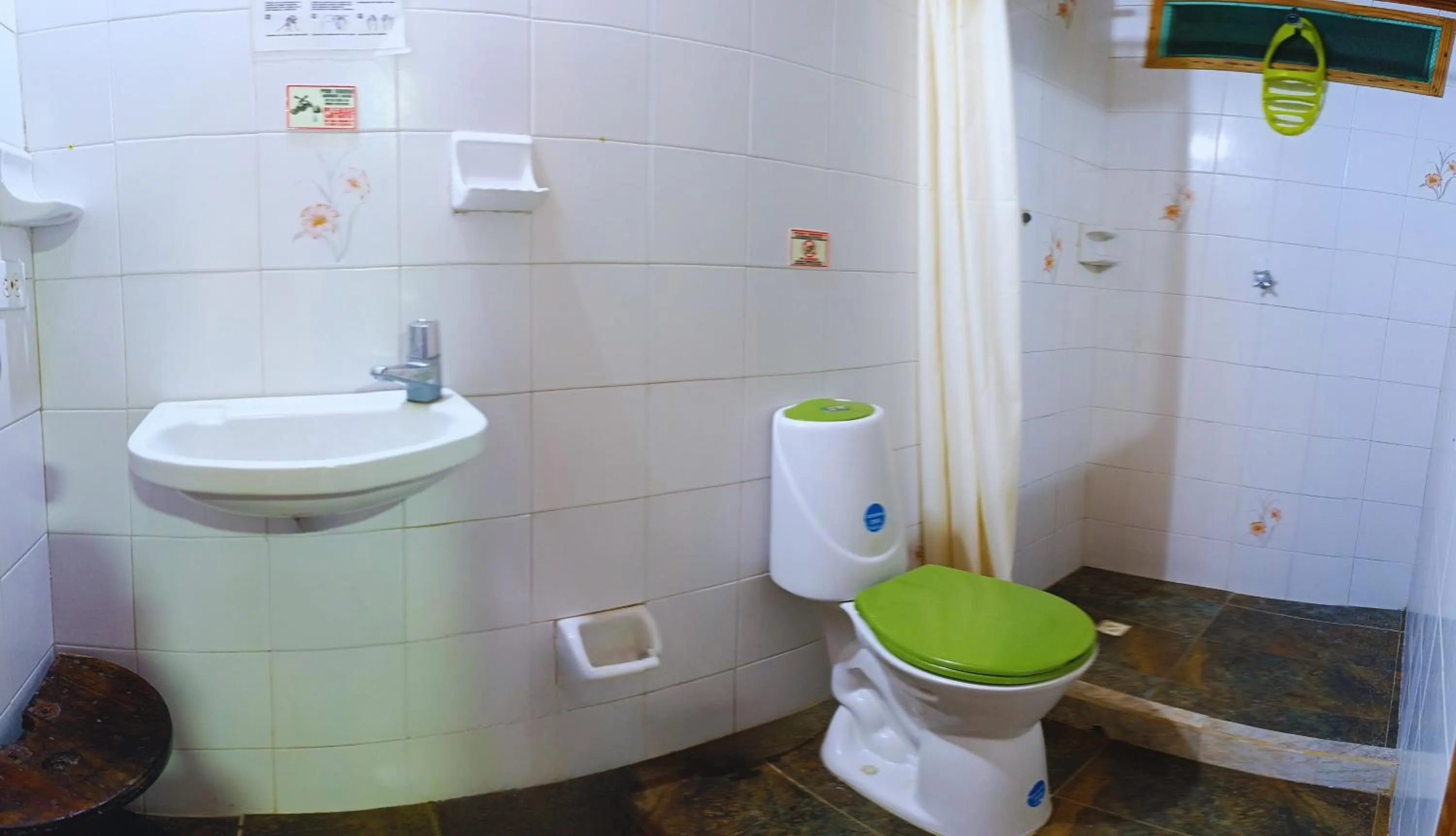 Bathroom in The Rock House Eco