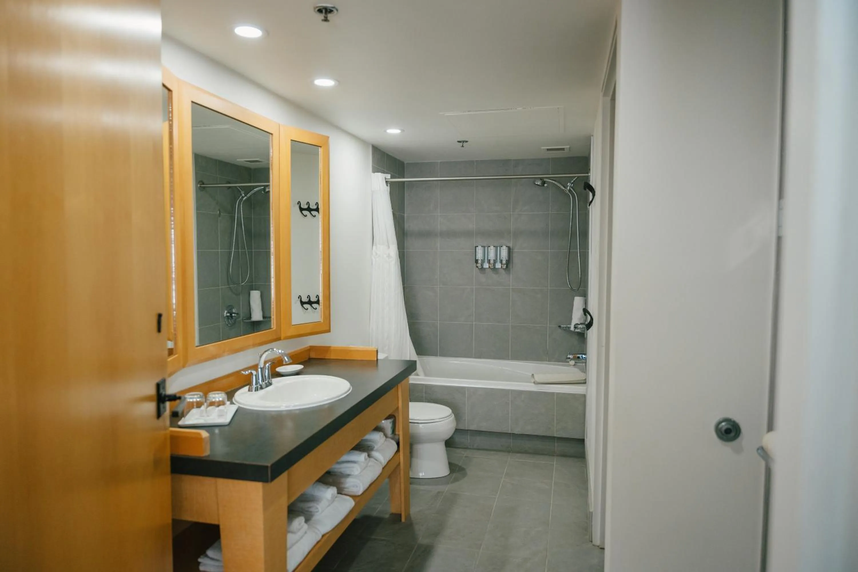 Bathroom in Station Touristique Duchesnay - Sepaq