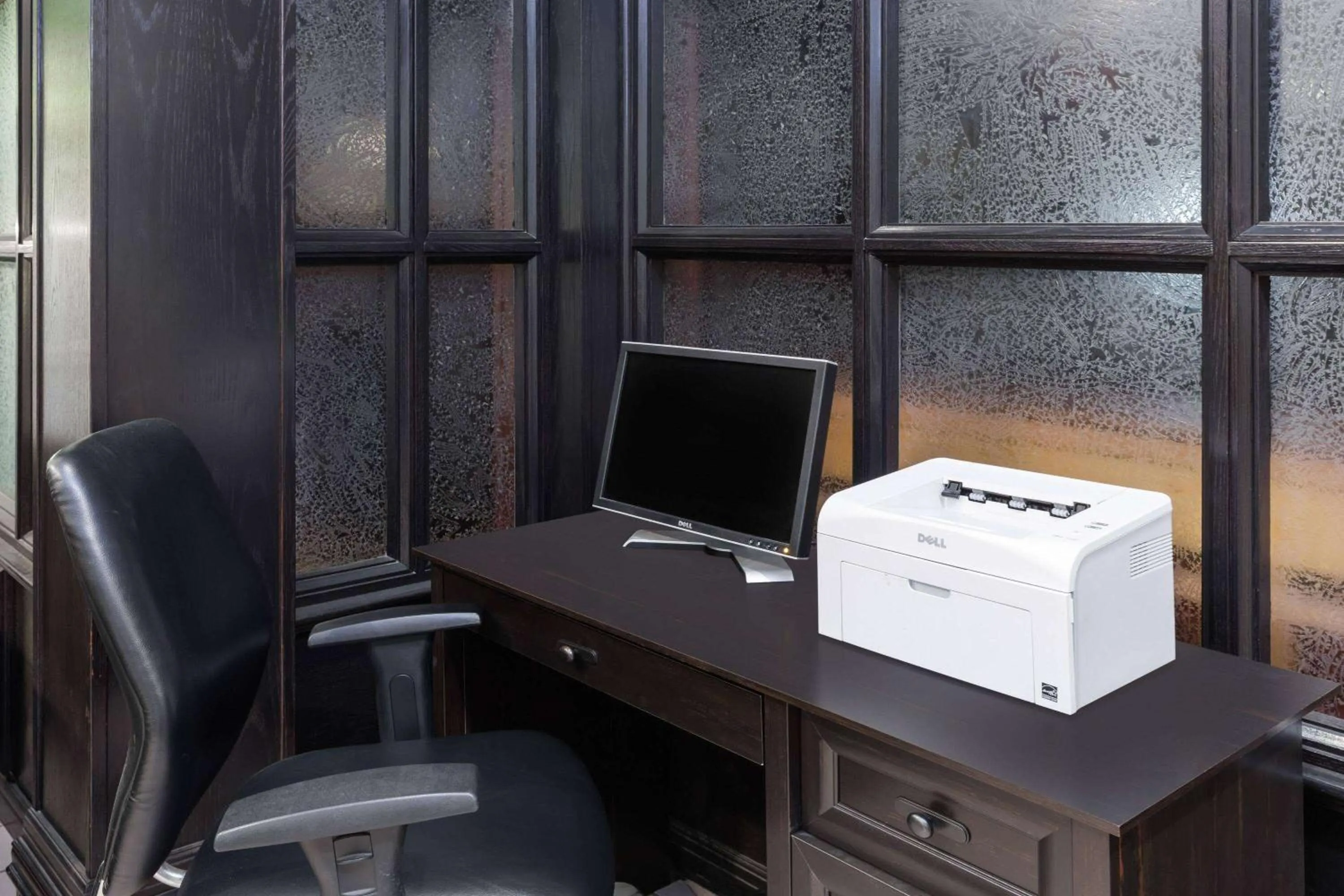 Business facilities in Days Inn & Suites by Wyndham Jennings