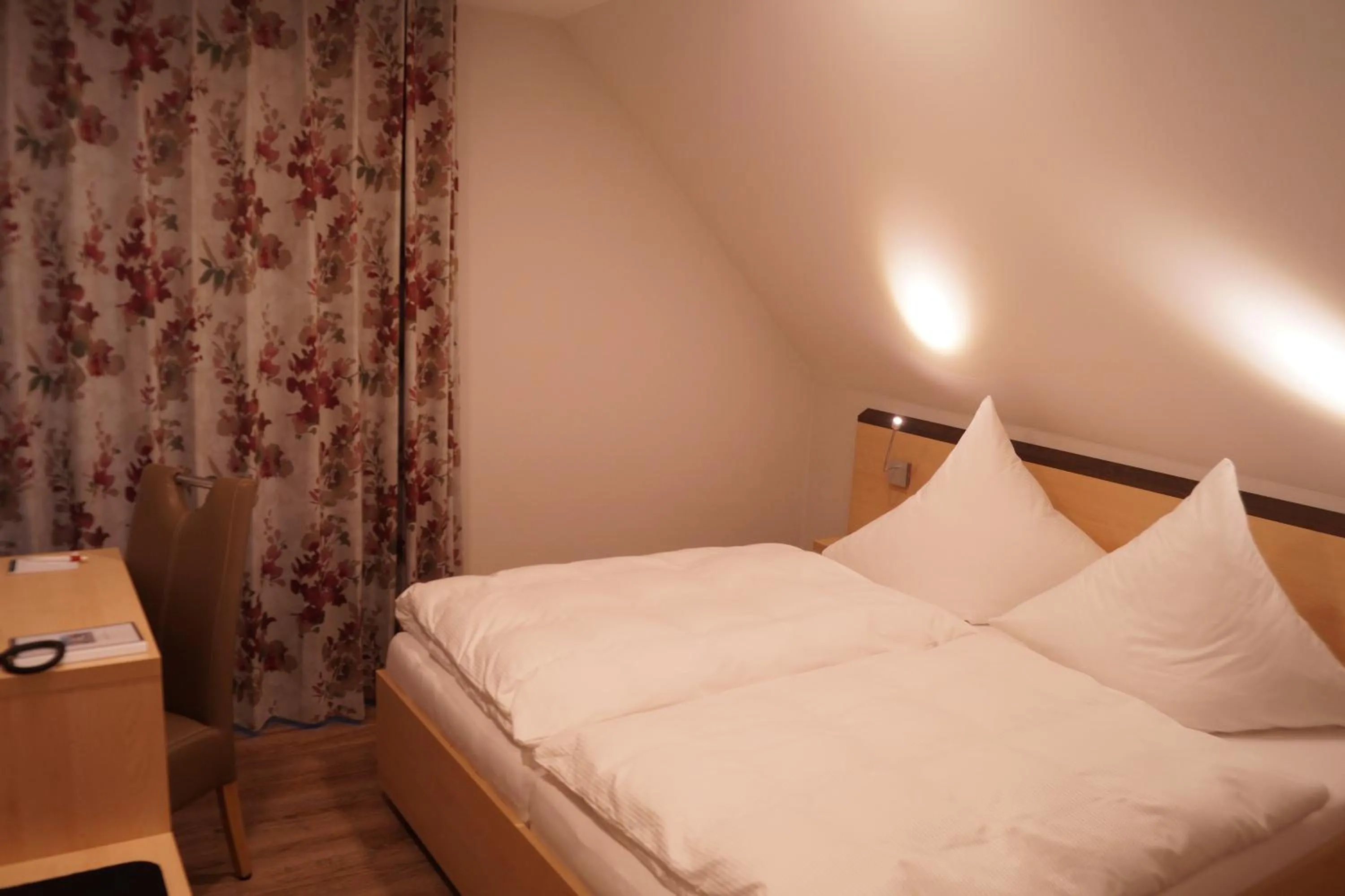 Double Room - single occupancy in Hotel Gasthof Luis