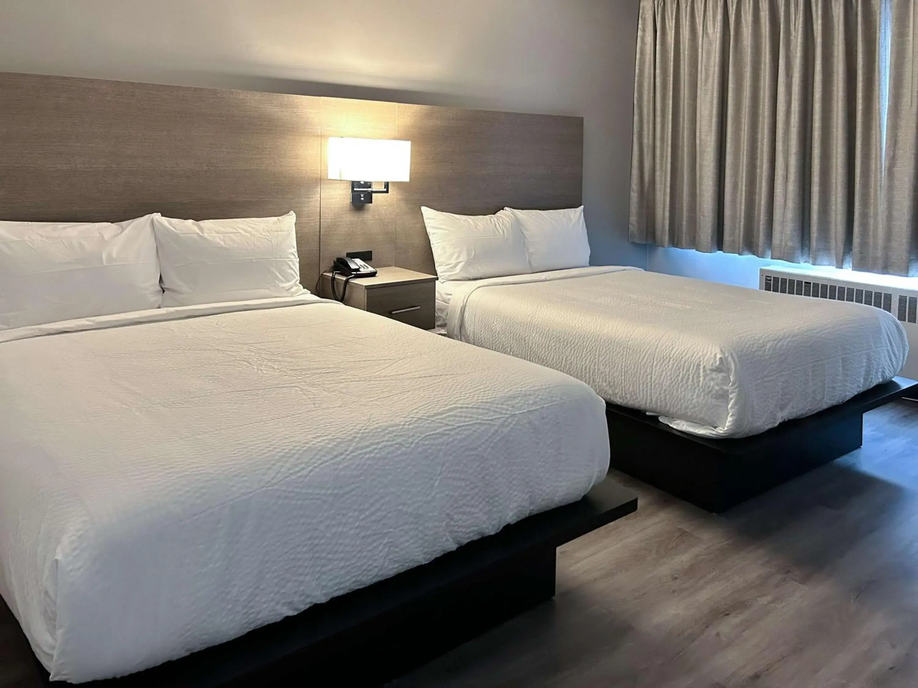 Bedroom, Bed in Motel 6 Sault Ste. Marie, ON Bedroom, Bed in Motel 6 Sault Ste. Marie, ON