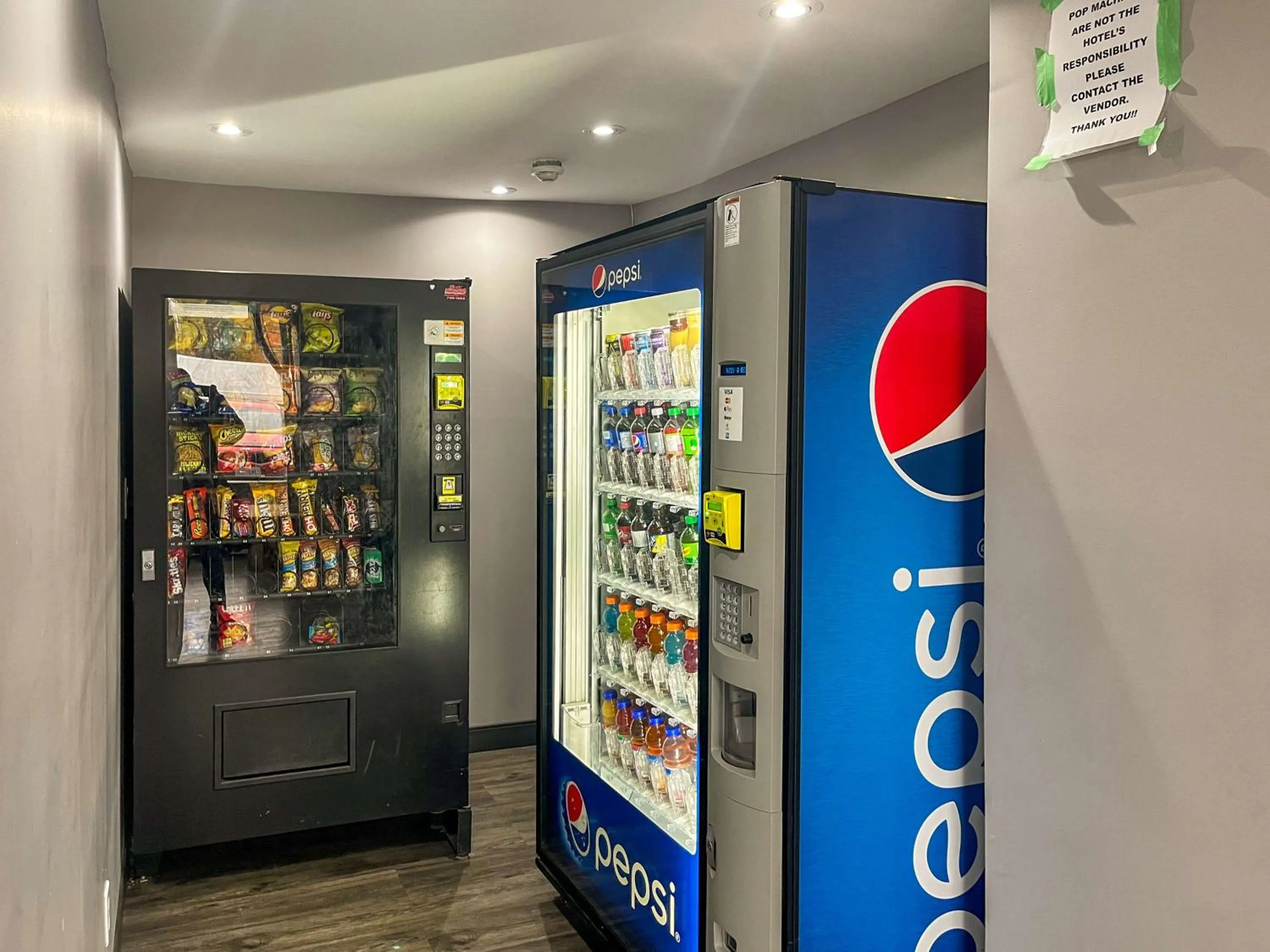 Property building in Motel 6 Sault Ste. Marie, ON