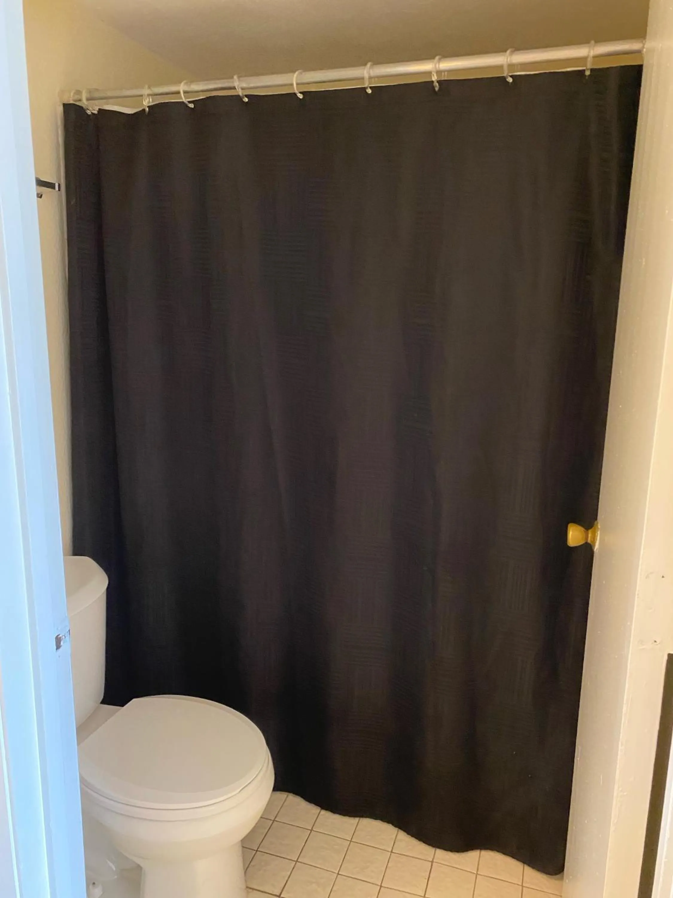 Toilet in Jasmine Garden Inn - Lake City