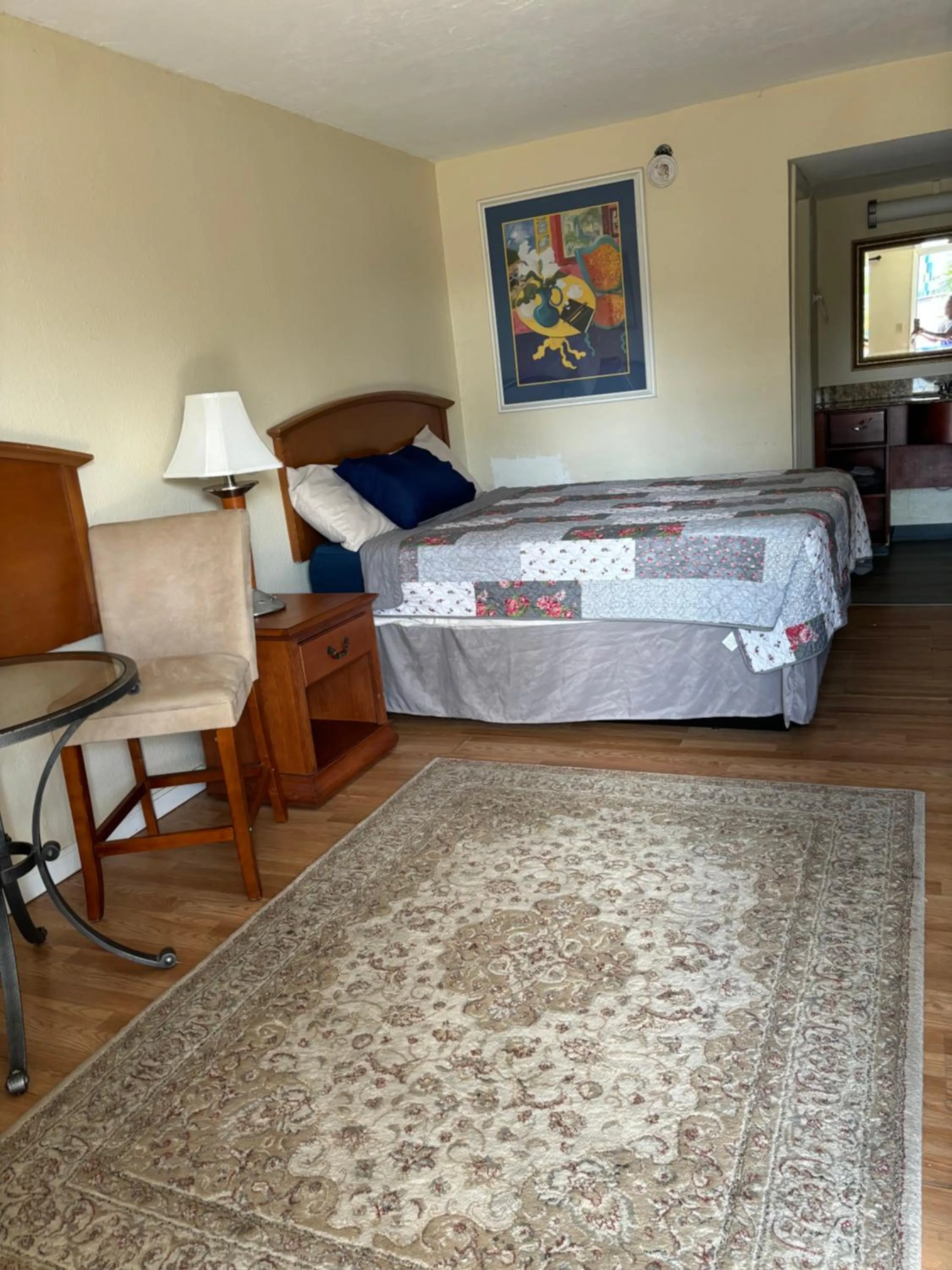 Bed in Jasmine Garden Inn - Lake City