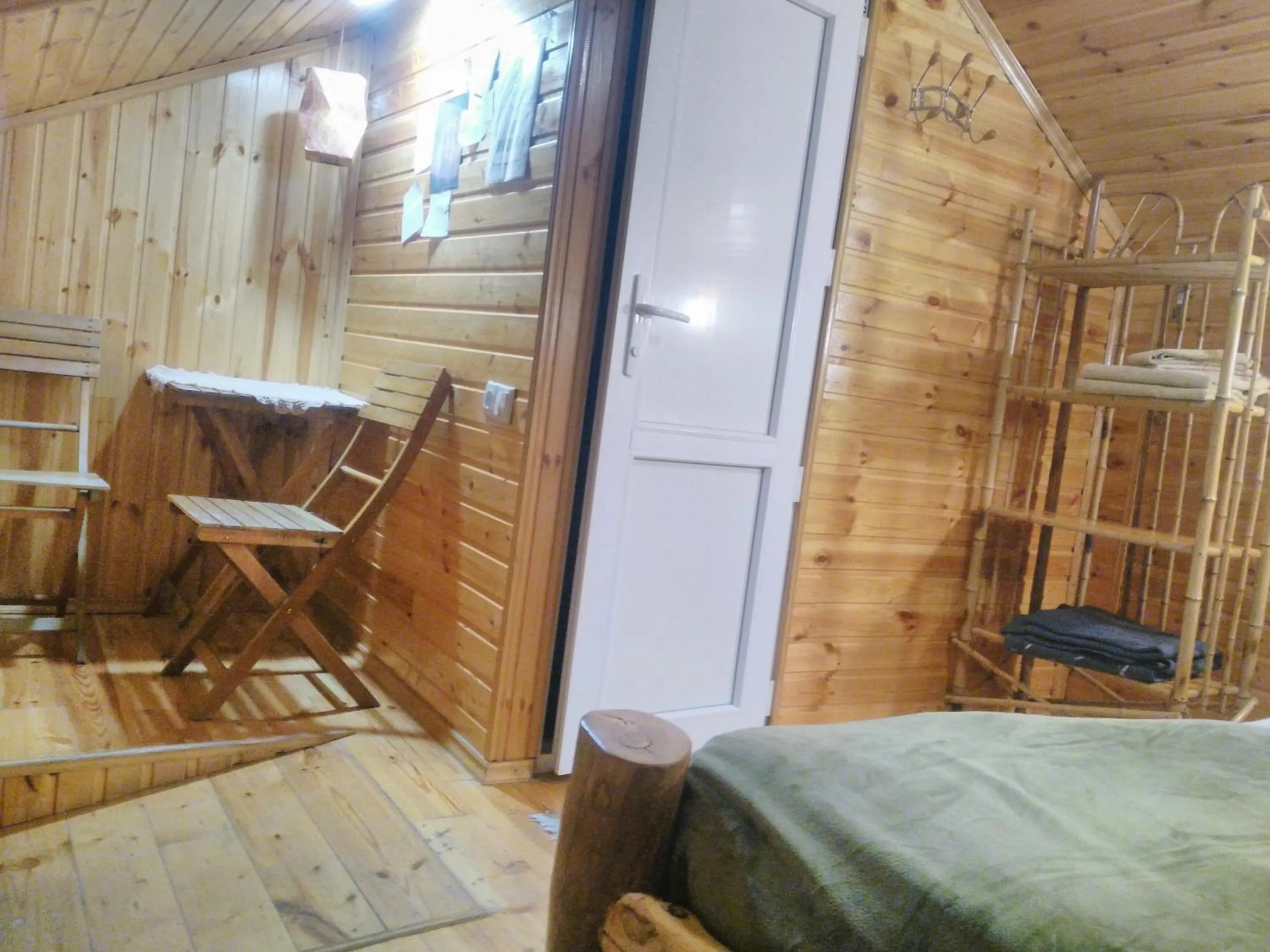 Bedroom in Three Gracia