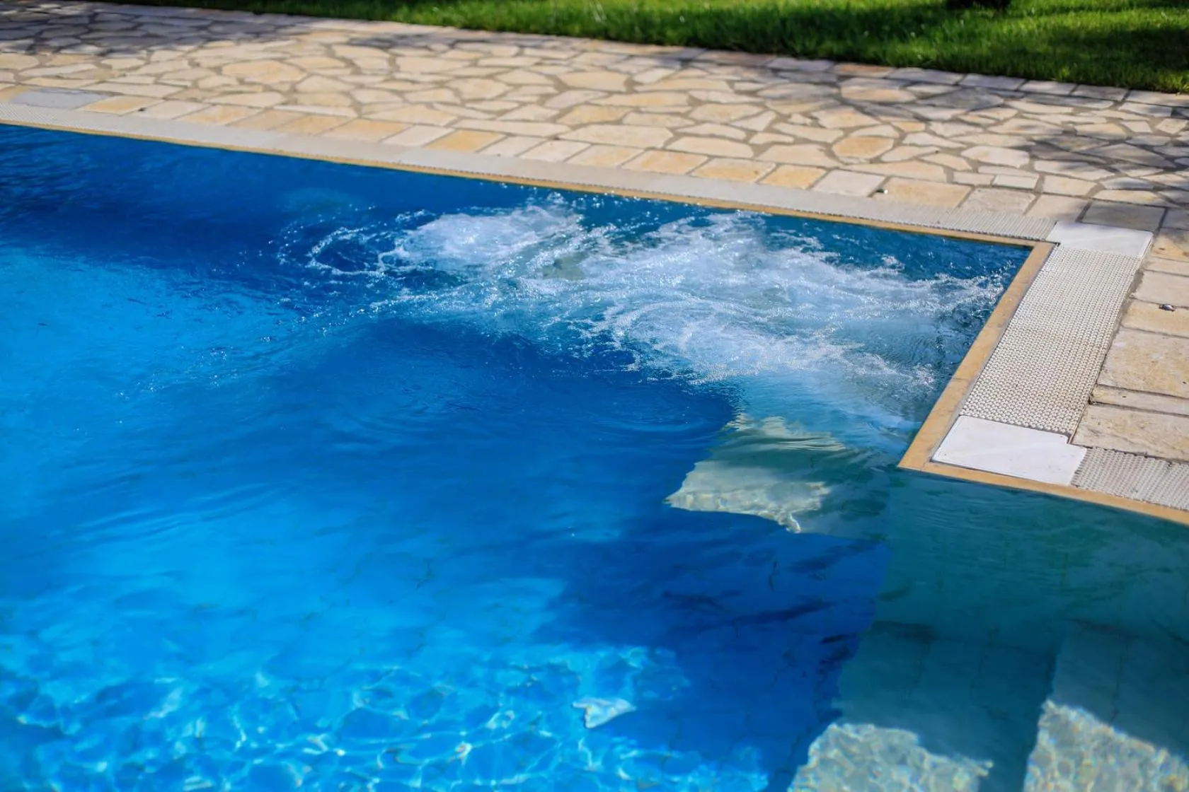 Open Air Bath in Terra dei Sogni