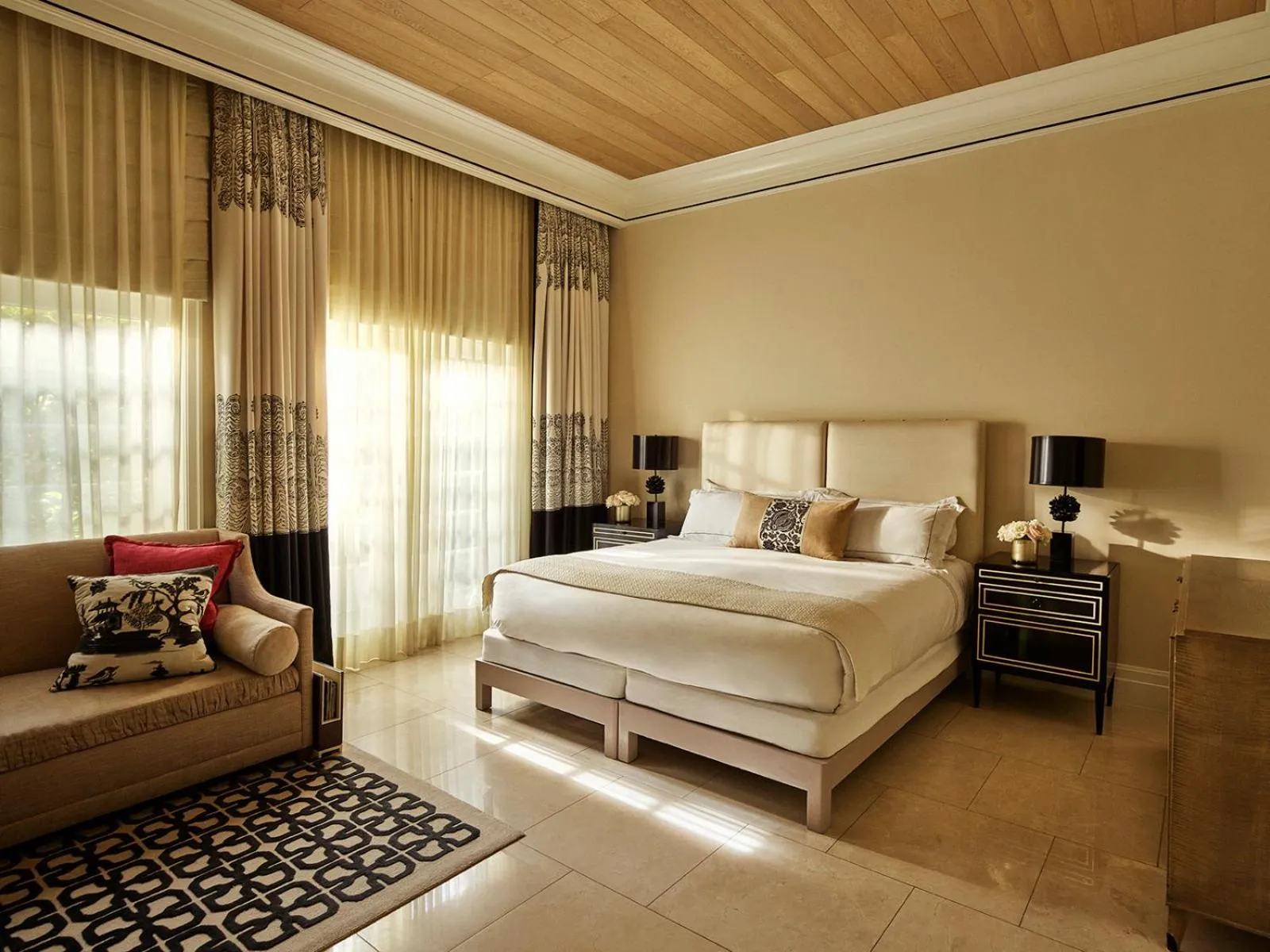 Bed in Hotel Bel-Air - Dorchester Collection