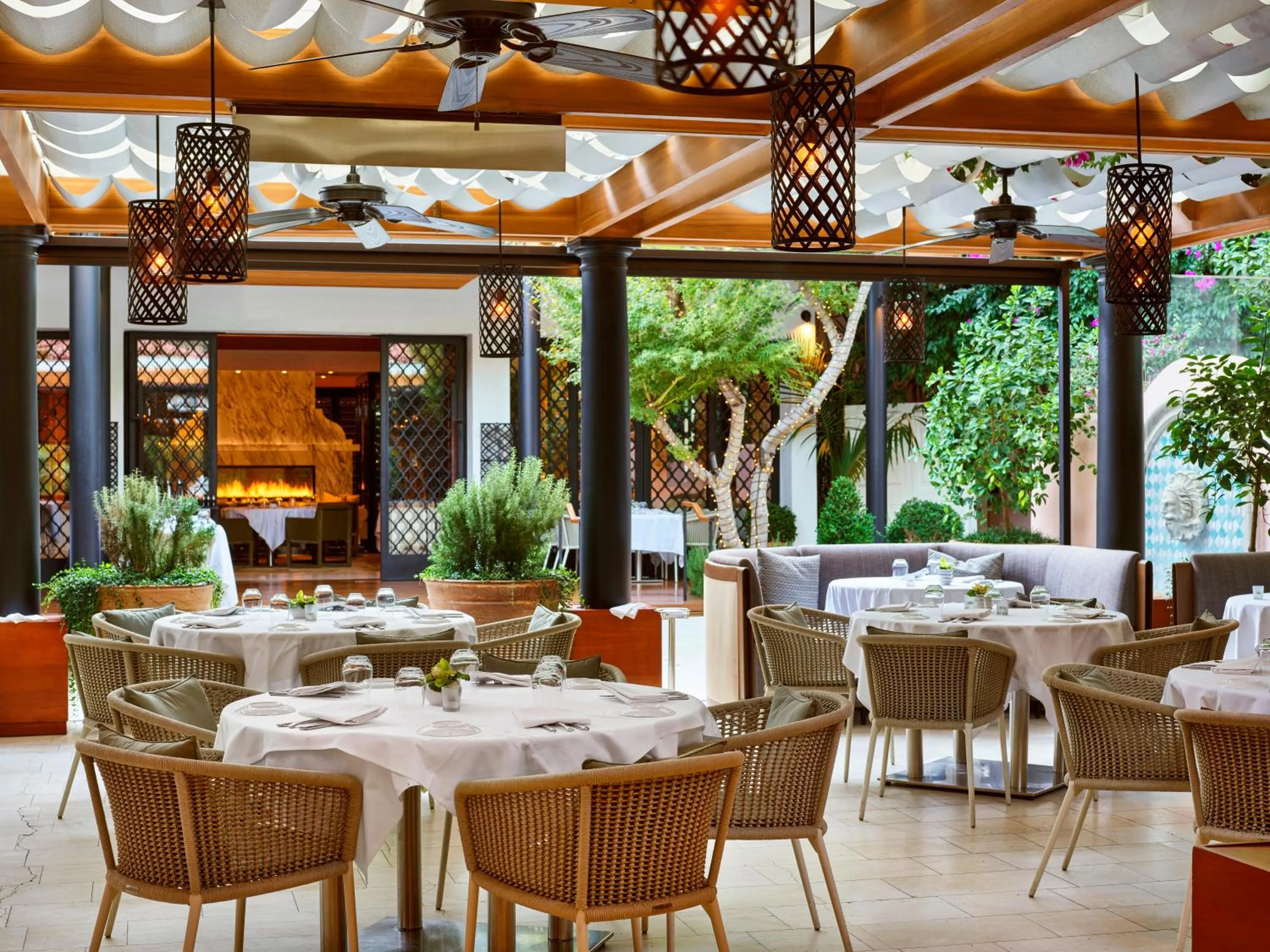 Restaurant/places to eat in Hotel Bel-Air - Dorchester Collection
