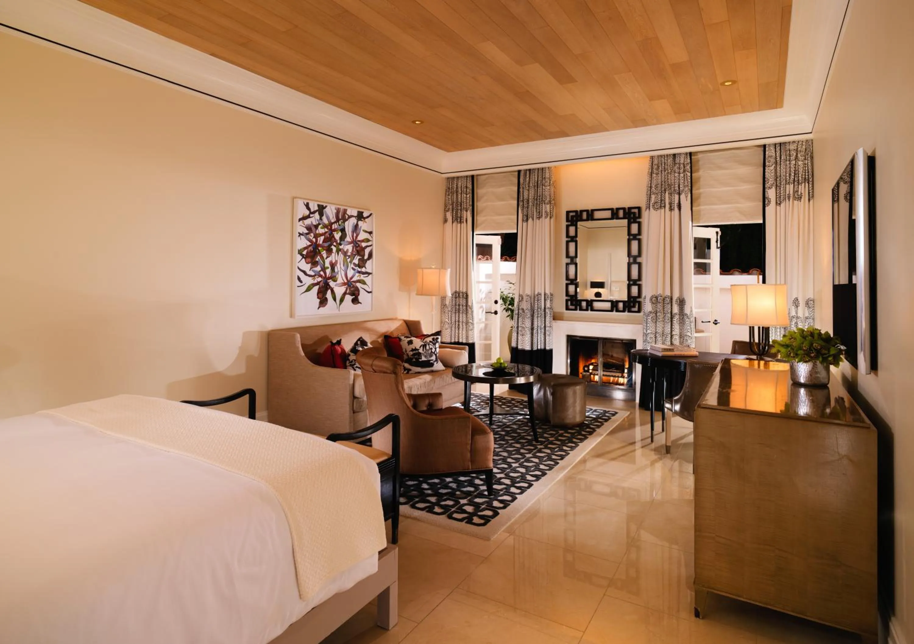 Living room, Bed in Hotel Bel-Air - Dorchester Collection