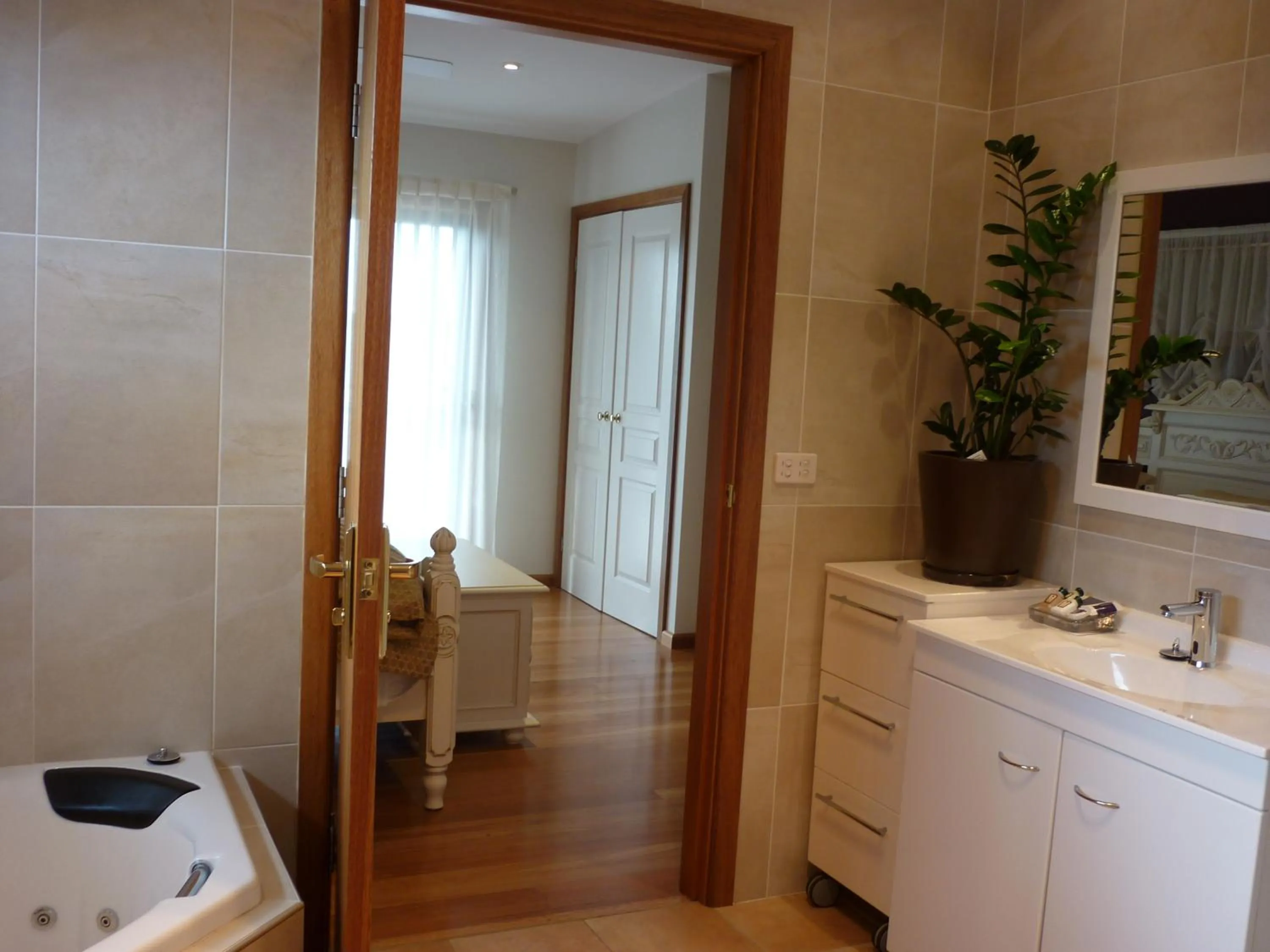 Bathroom in Lavender House Bed & Breakfast