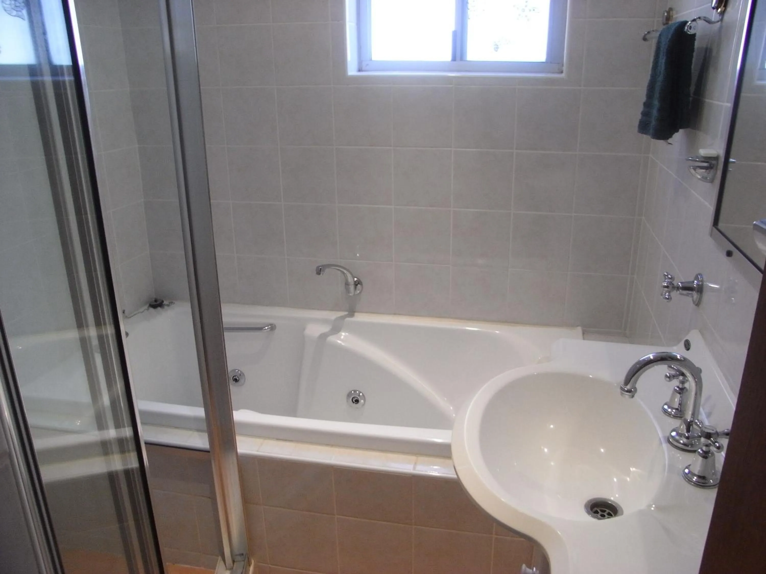 Bathroom in Lavender House Bed & Breakfast