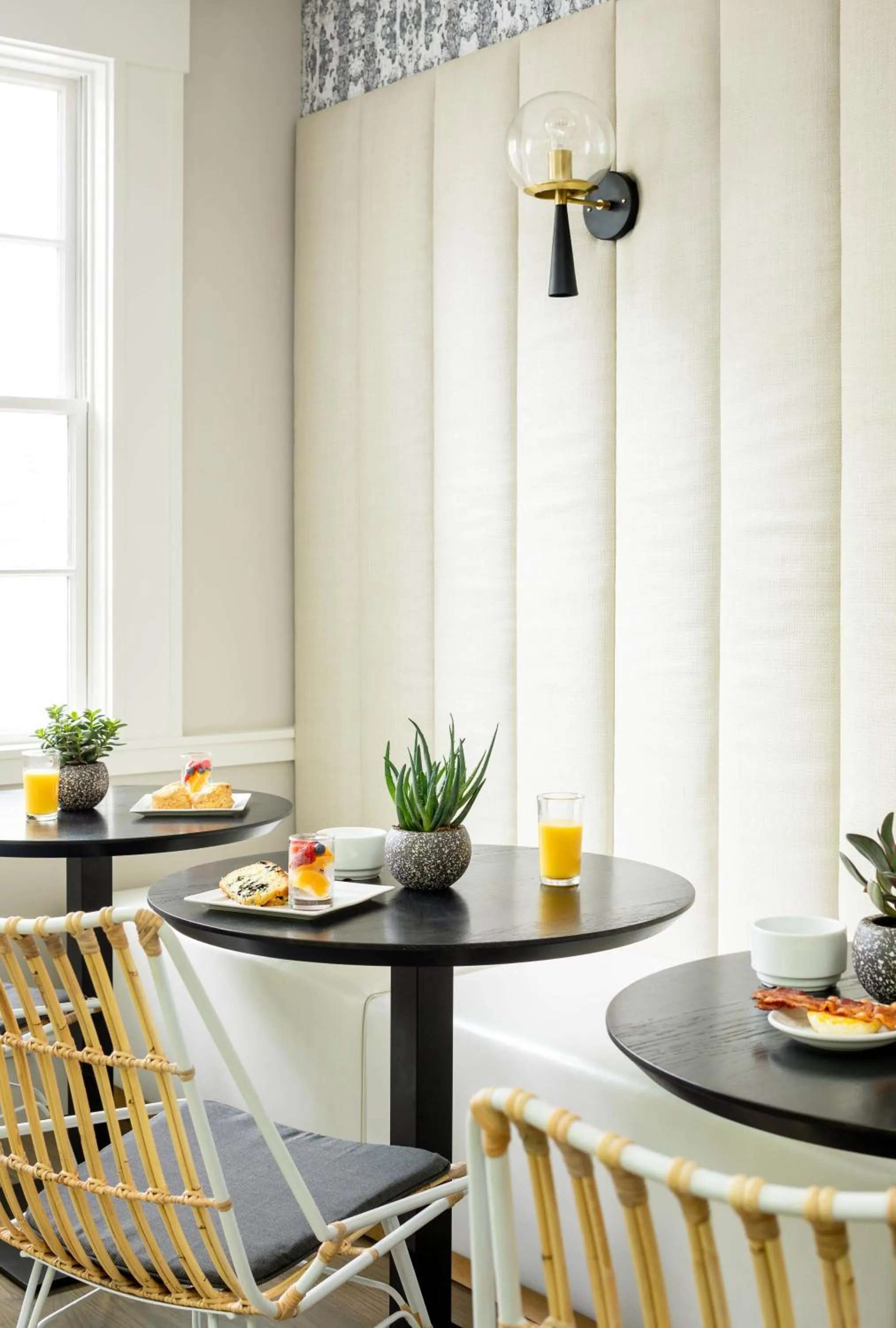 Breakfast in The Richard, The Edgartown Collection