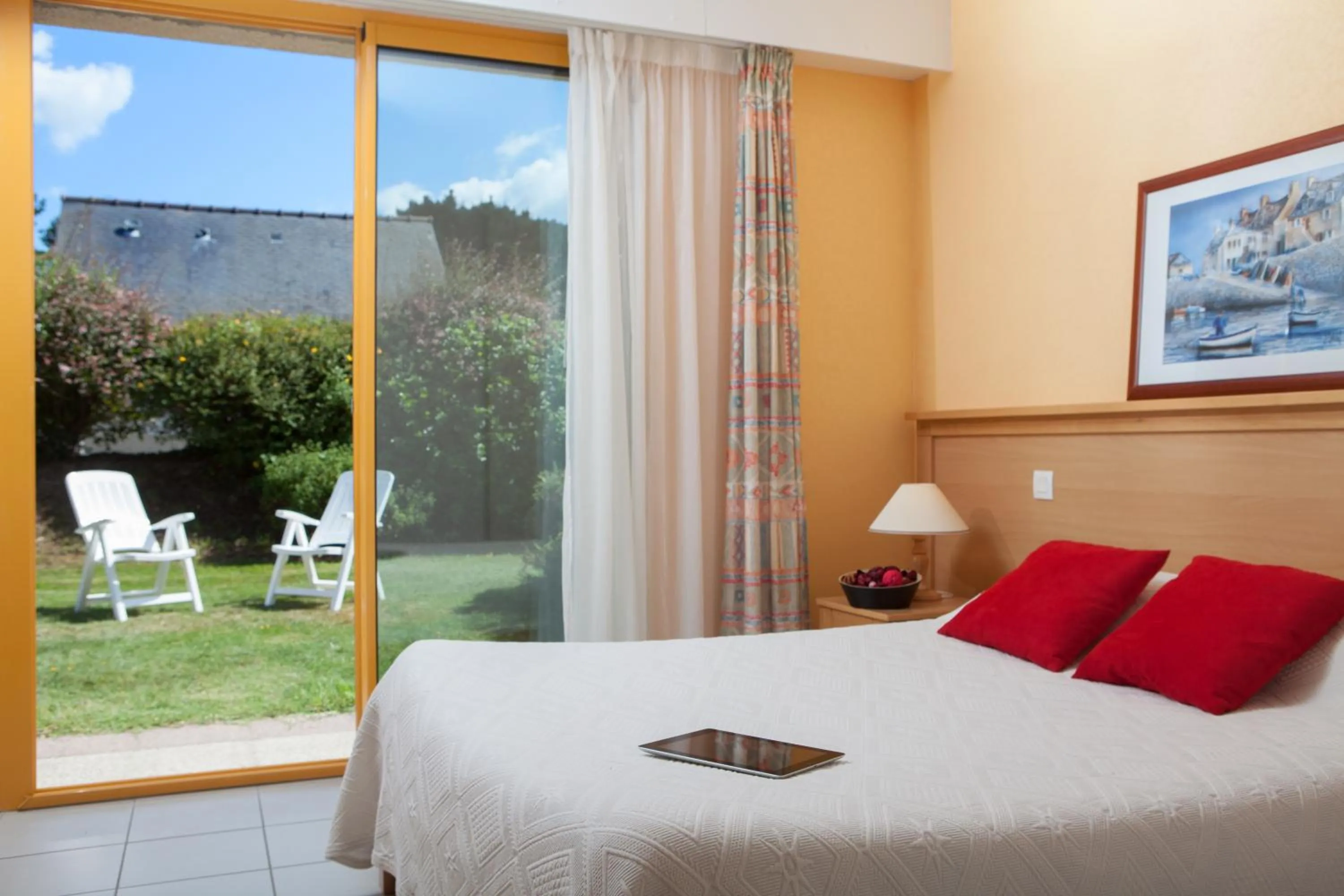 Bed in Azureva Club Tregunc