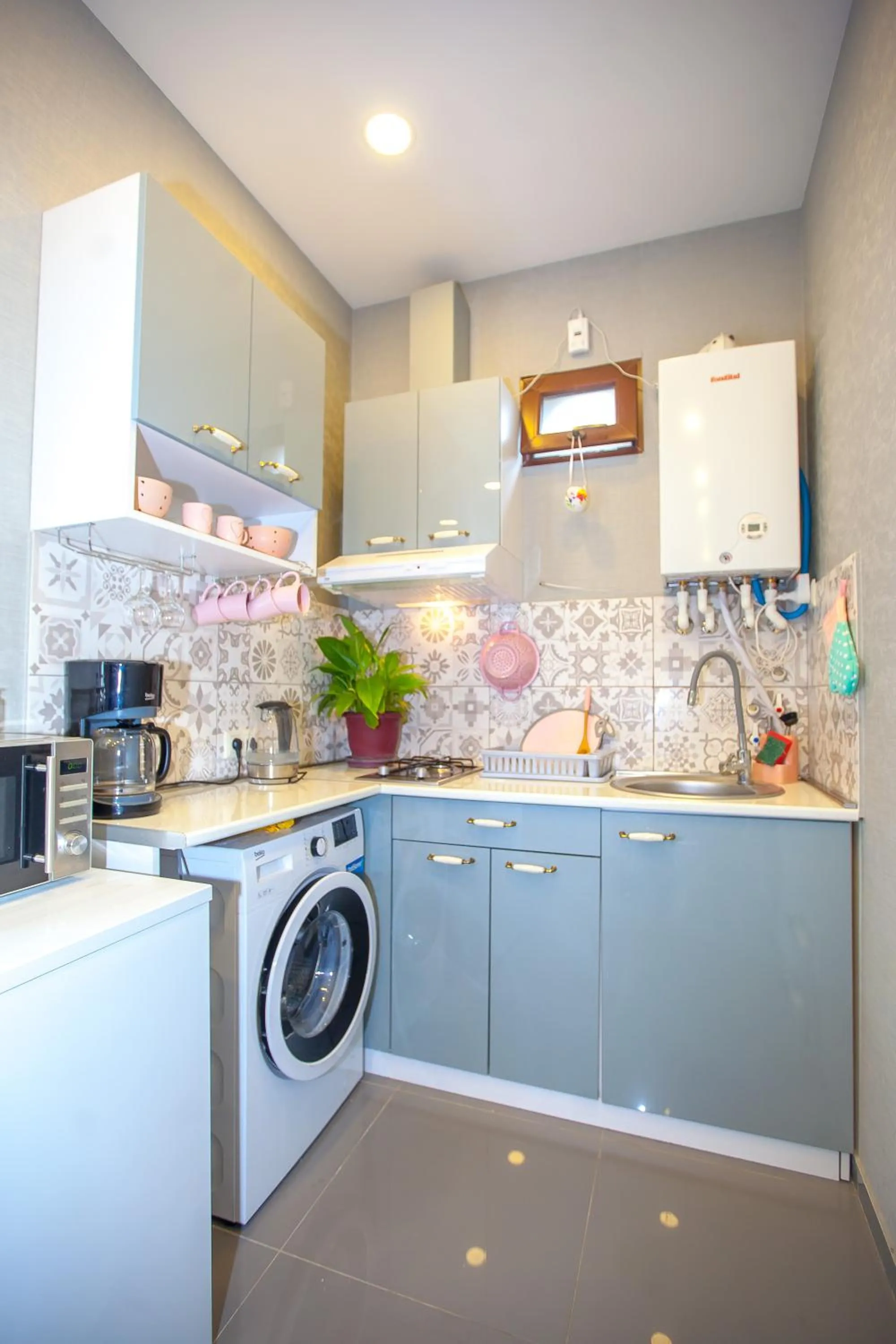 Coffee/tea facilities in Lebu Apartment TBS