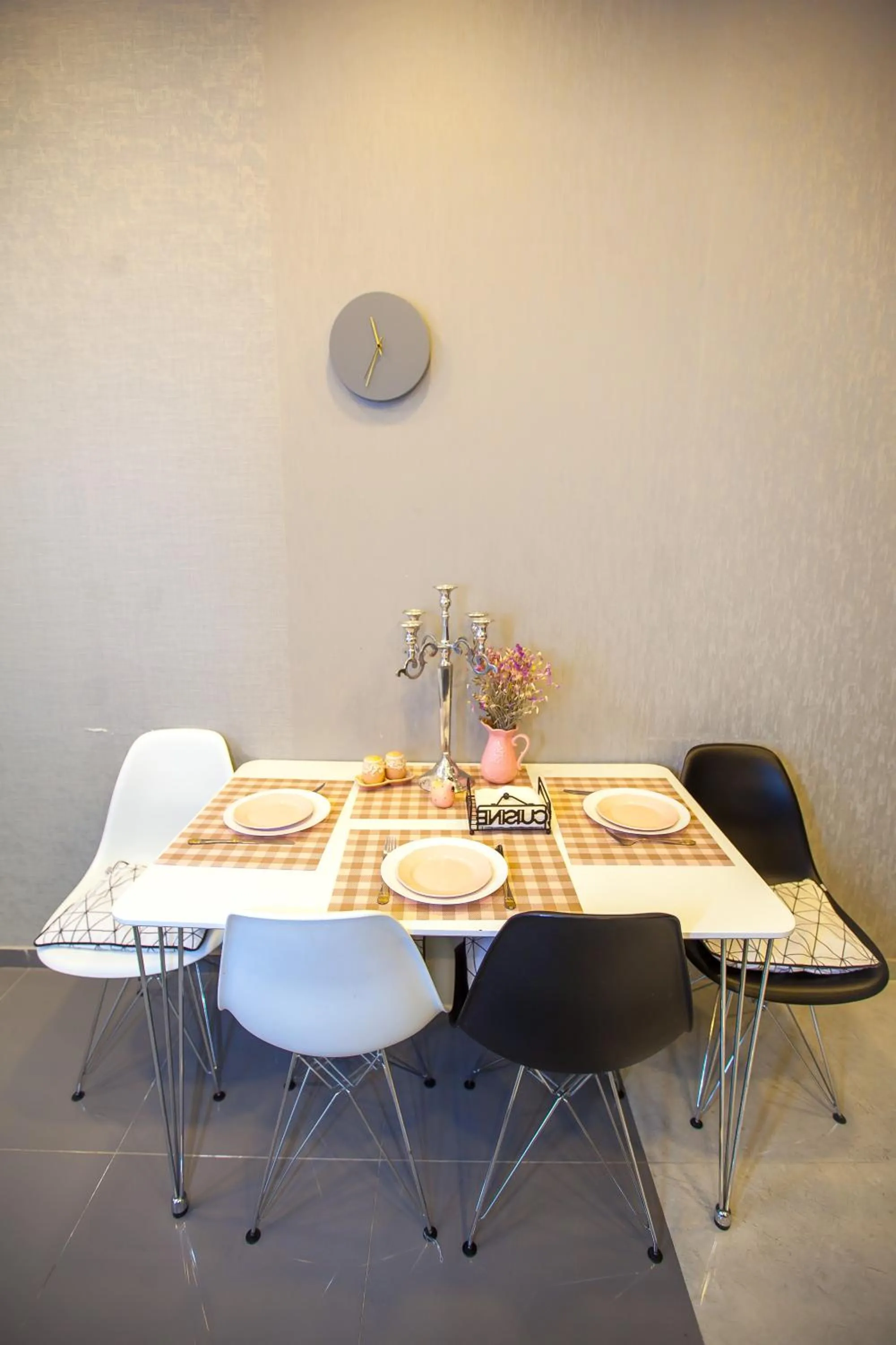 Seating area in Lebu Apartment TBS