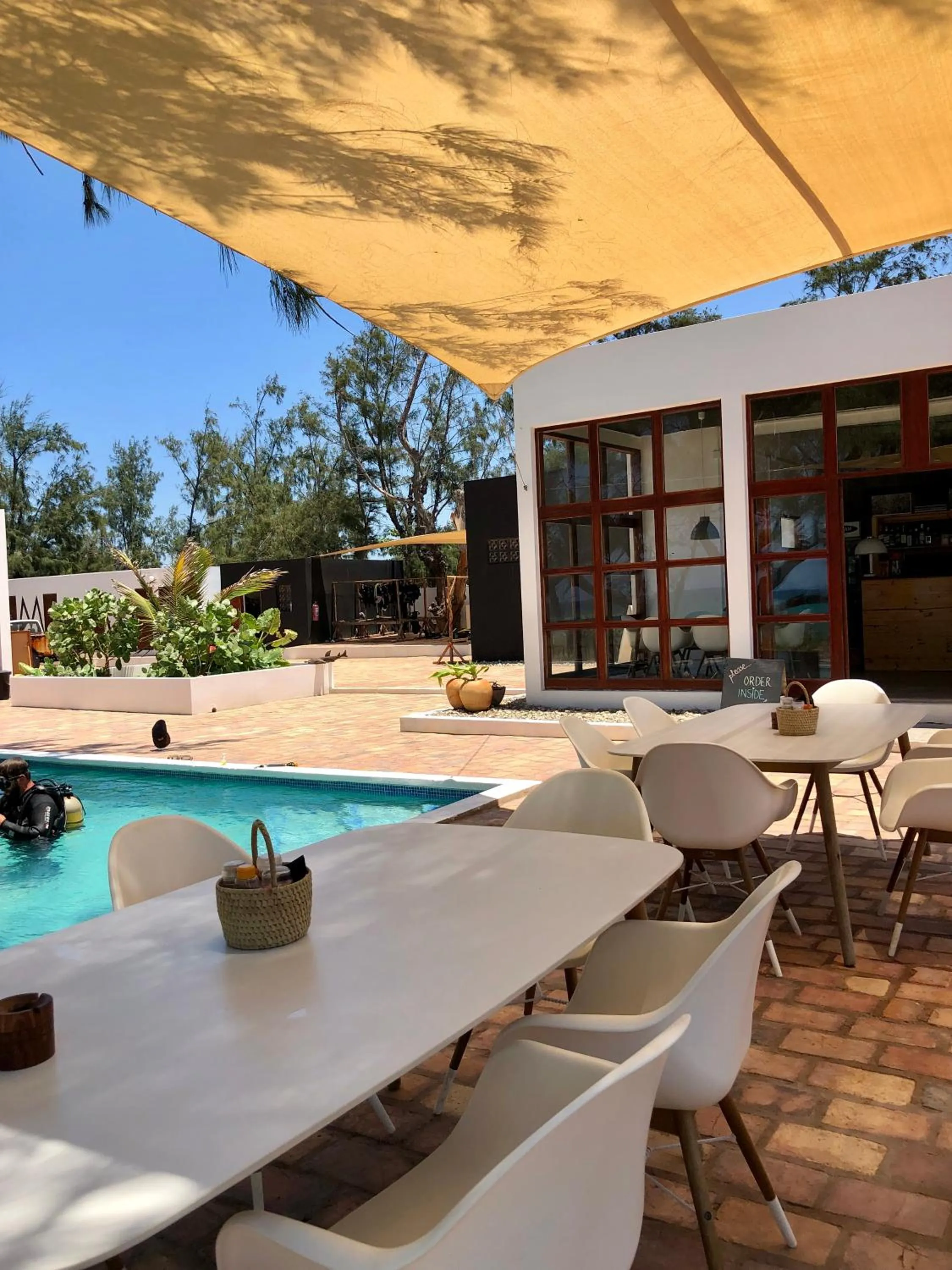 Restaurant/places to eat in Liquid Dive Adventures