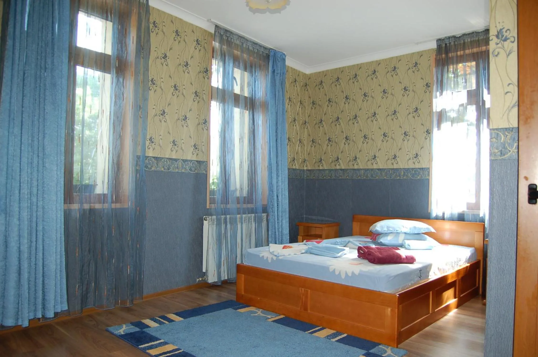 Bed in Kniaz Boris Hotel