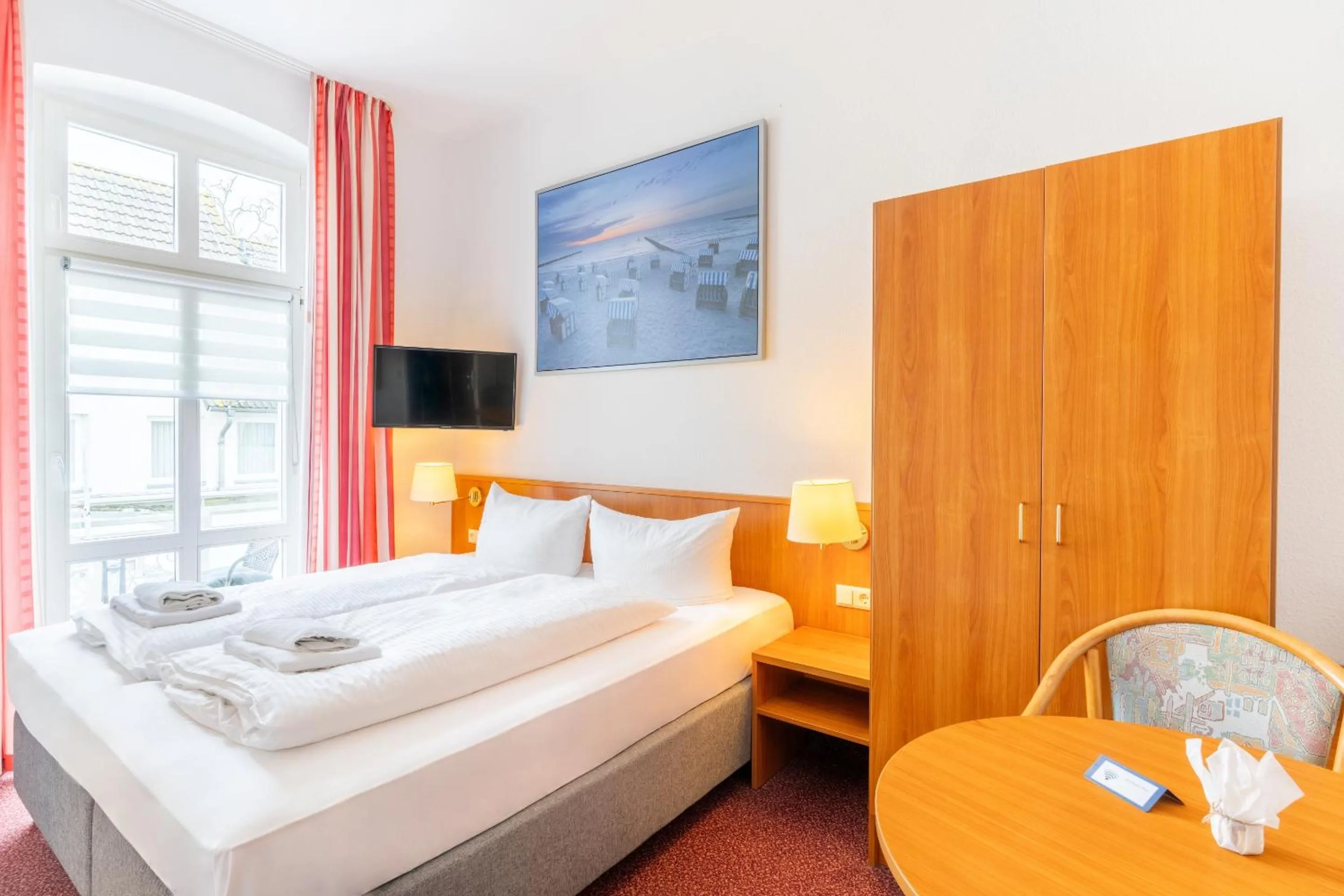 Bedroom, Bed in Pension Wald und See