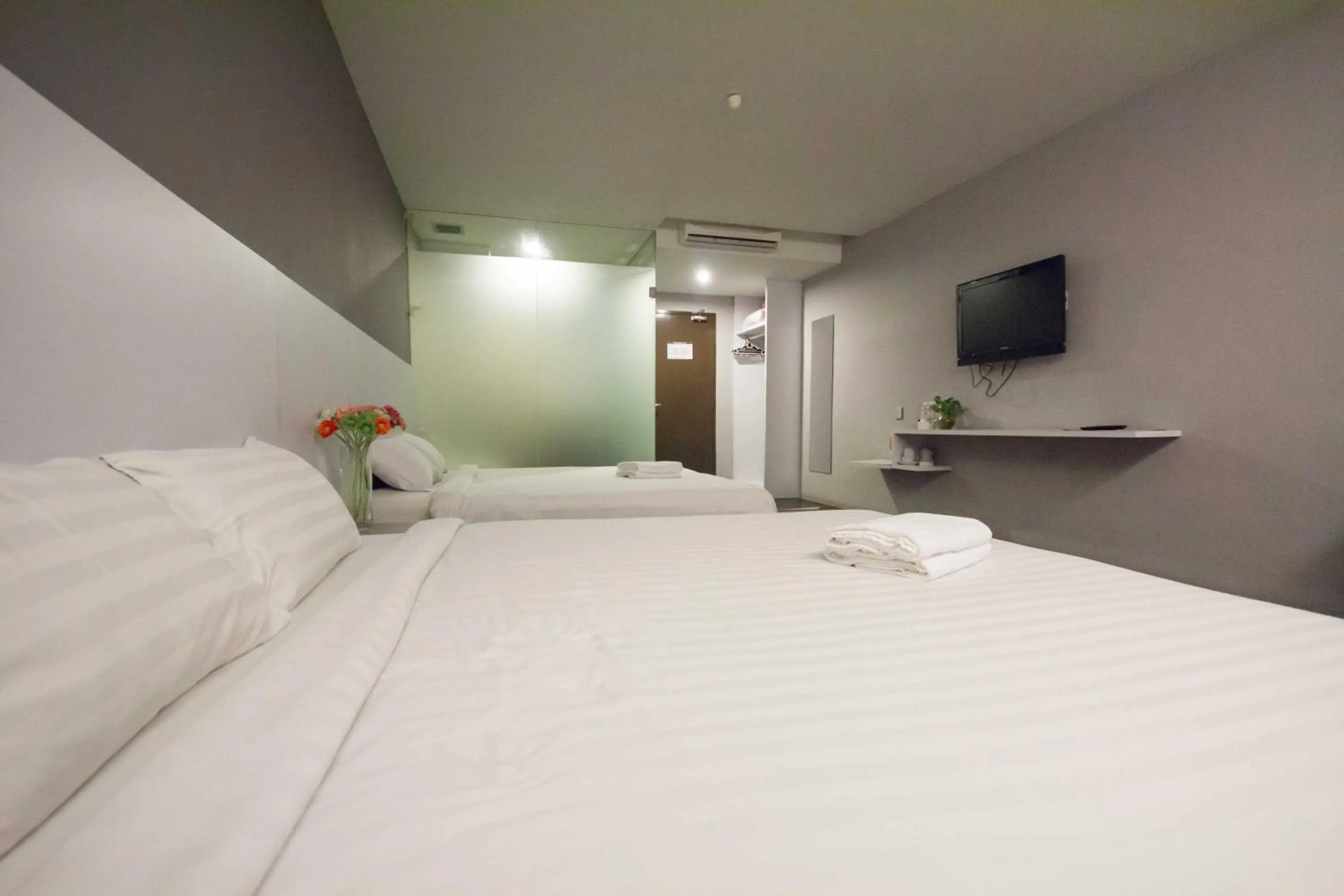 Bedroom, Bed in Chariton Hotel Ipoh