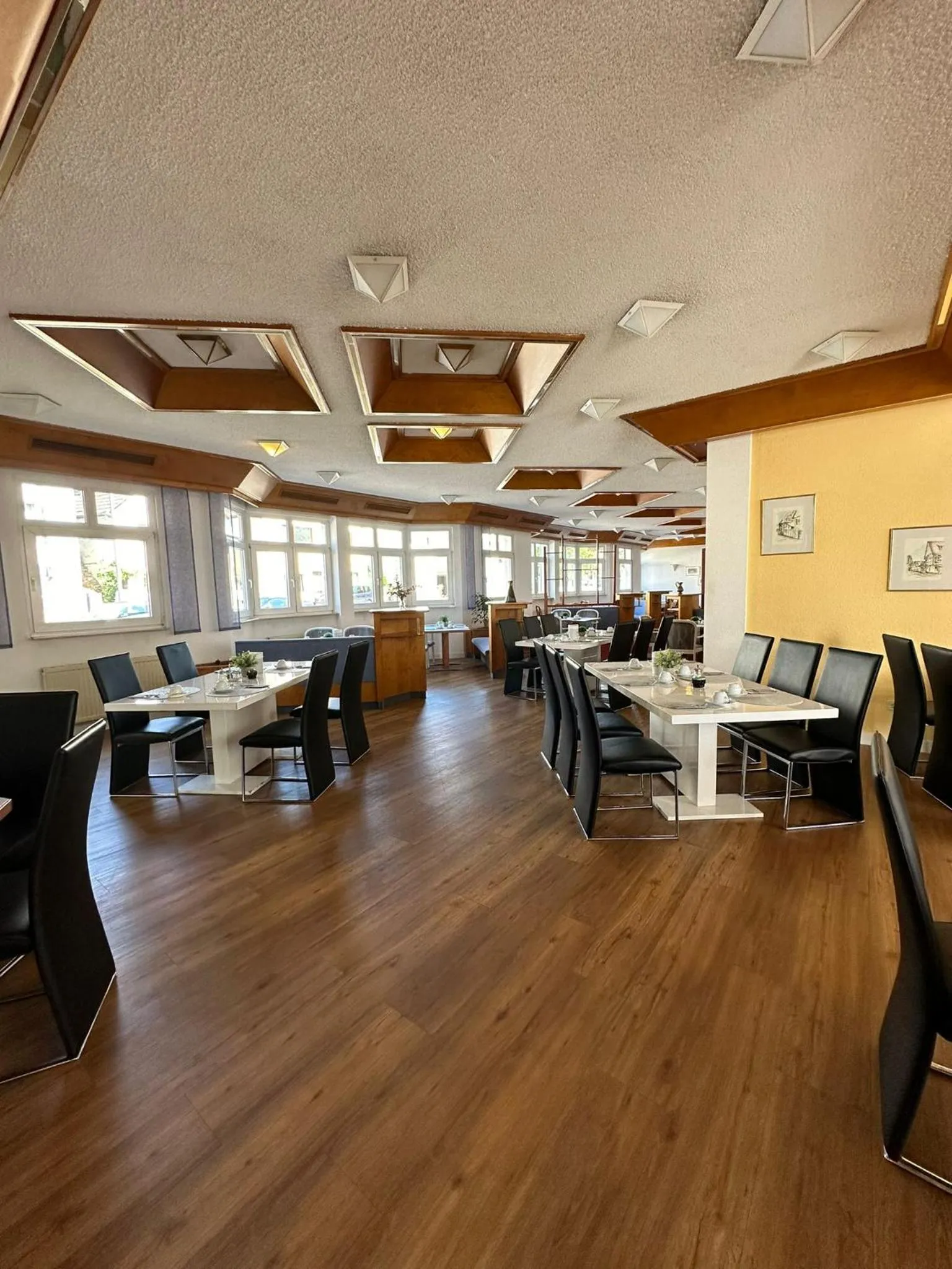 Breakfast in Hotel Aichtaler Hof