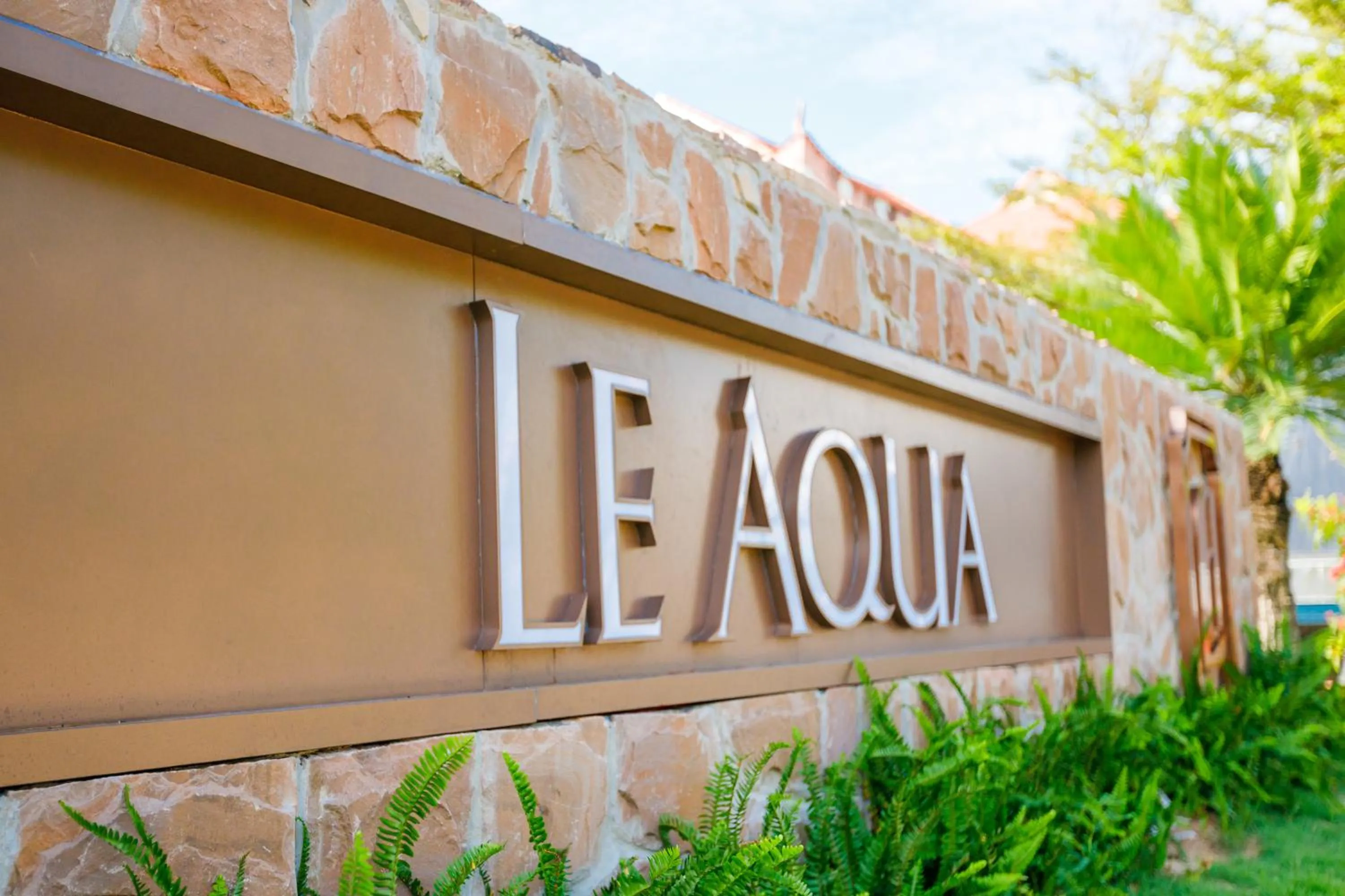 Le Aqua Resort & Spa Phan Thiet - Swiss Village Resort & Spa