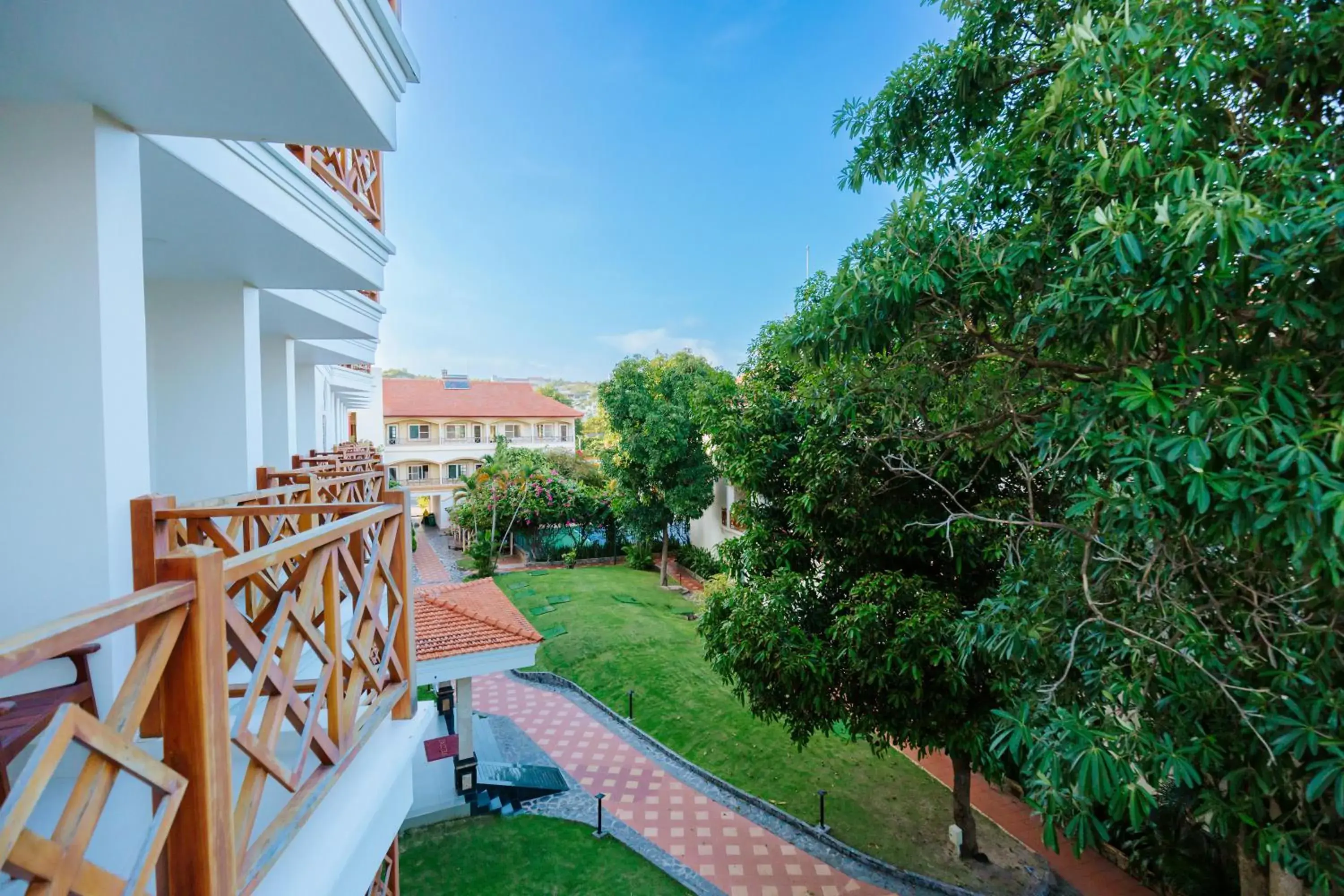 Deluxe Double or Twin Room with Garden View in Le Aqua Resort & Spa Phan Thiet - Swiss Village Resort & Spa Deluxe Double or Twin Room with Garden View in Le Aqua Resort & Spa Phan Thiet - Swiss Village Resort & Spa