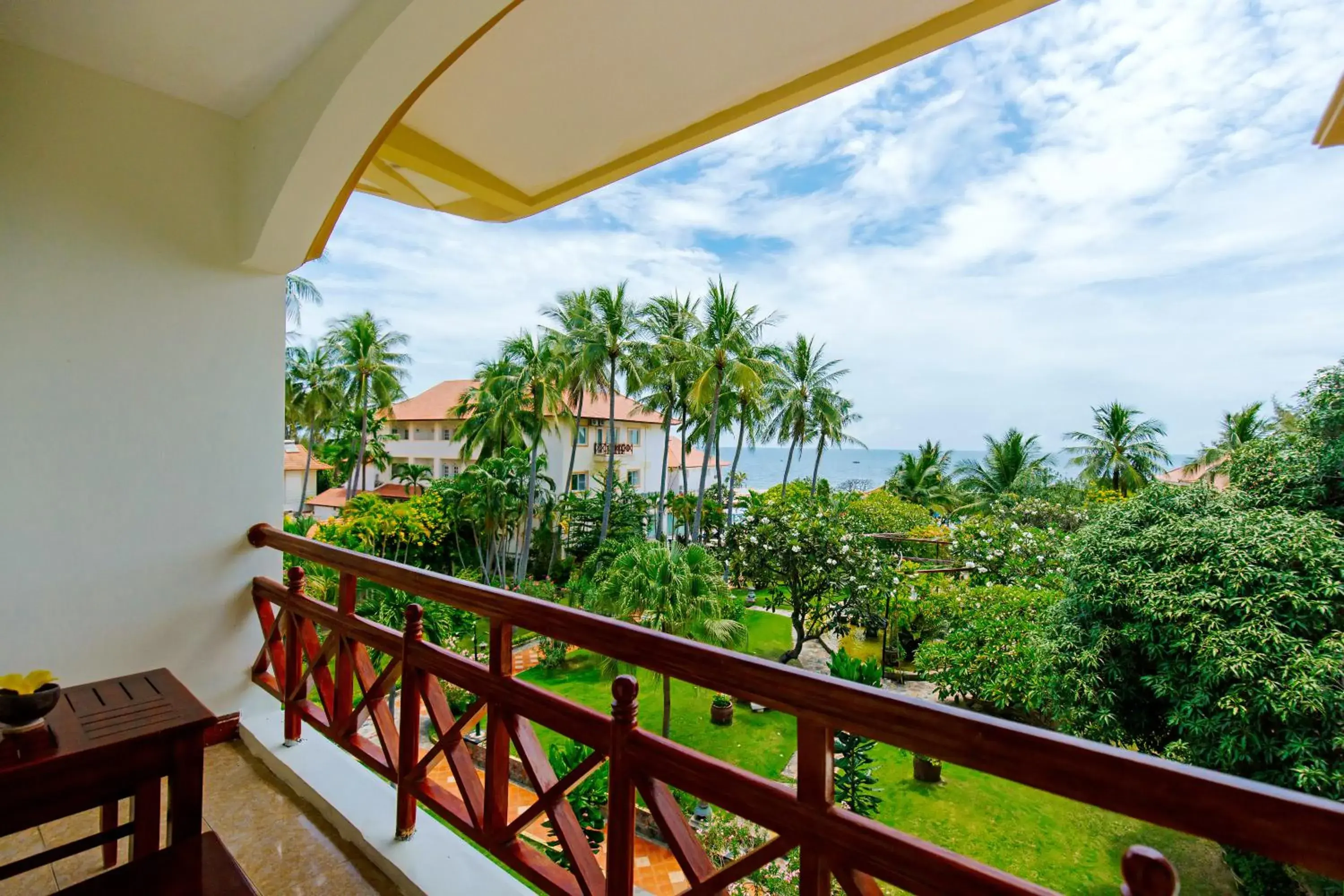 Deluxe Double or Twin Room in Le Aqua Resort & Spa Phan Thiet - Swiss Village Resort & Spa Deluxe Double or Twin Room in Le Aqua Resort & Spa Phan Thiet - Swiss Village Resort & Spa