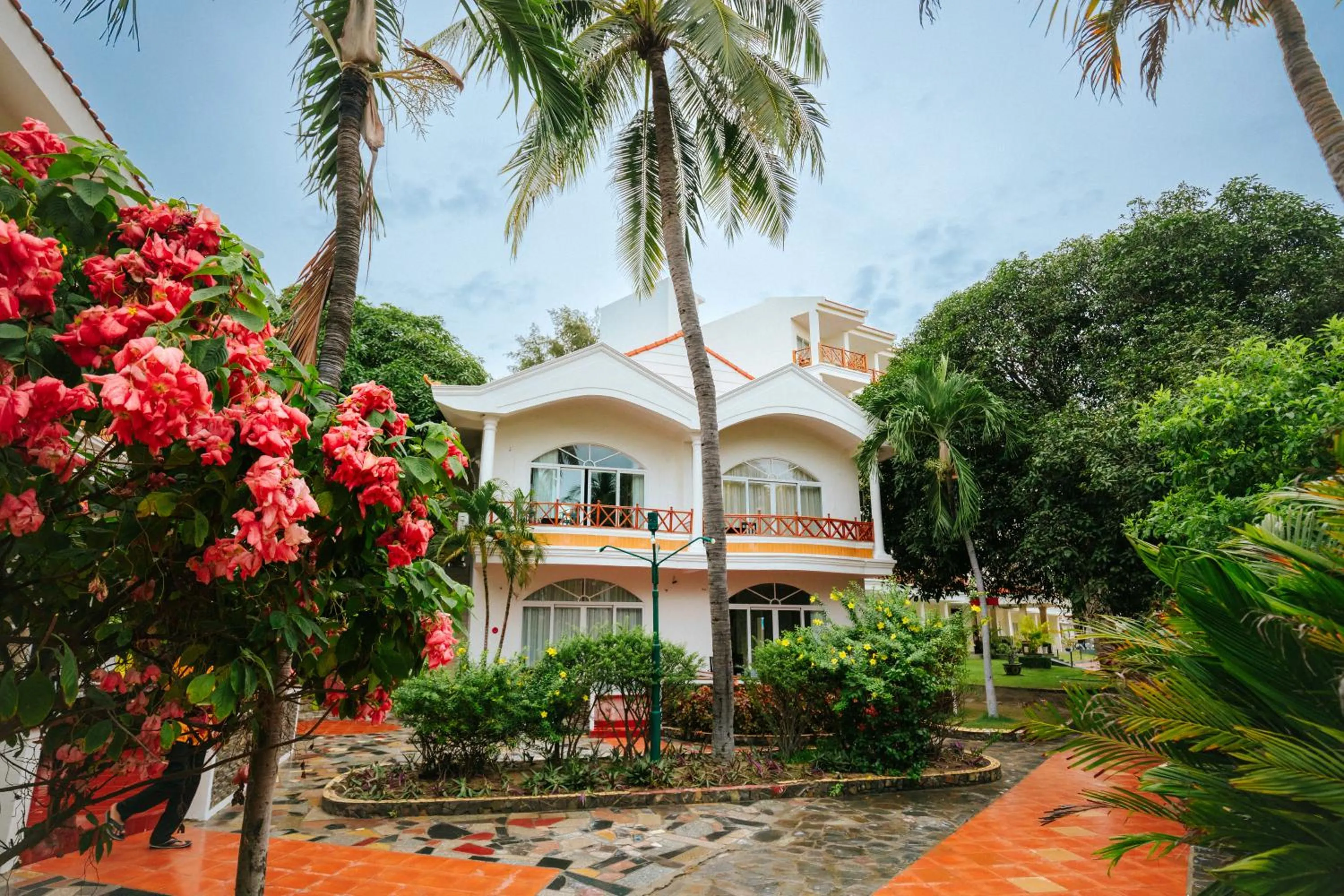 Le Aqua Resort & Spa Phan Thiet - Swiss Village Resort & Spa