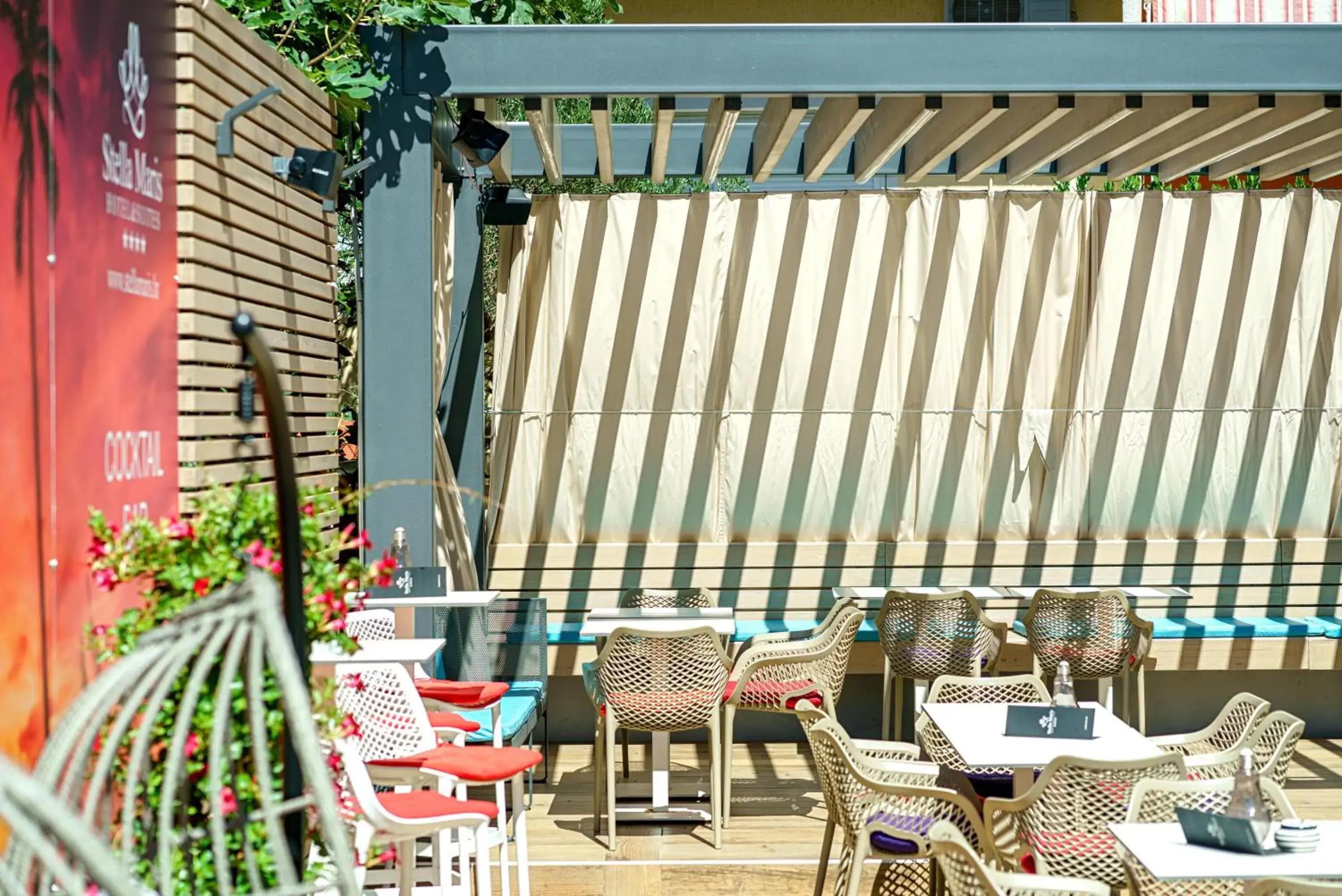 Lounge or bar in Hotel Stella Maris - Style & Comfort Lounge or bar in Hotel Stella Maris - Style & Comfort