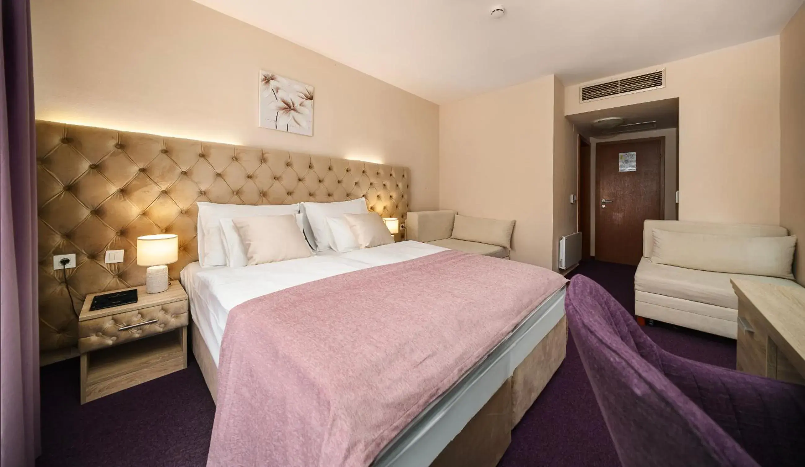 Bedroom in Hotel Stella Maris - Style & Comfort Bedroom in Hotel Stella Maris - Style & Comfort