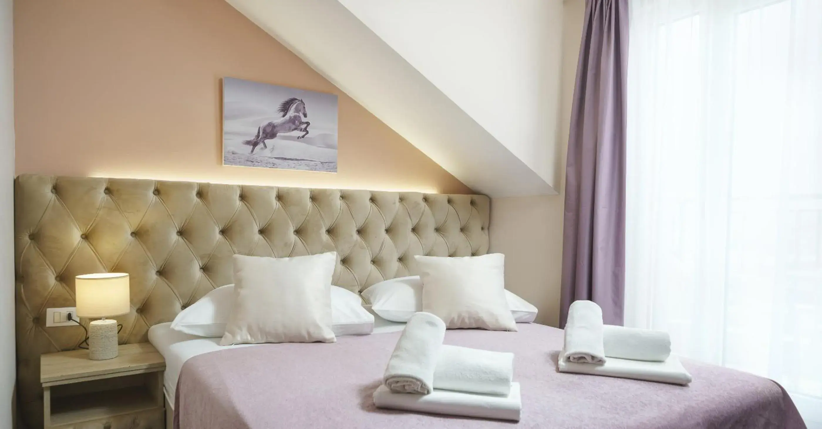 Bed in Hotel Stella Maris - Style & Comfort Bed in Hotel Stella Maris - Style & Comfort