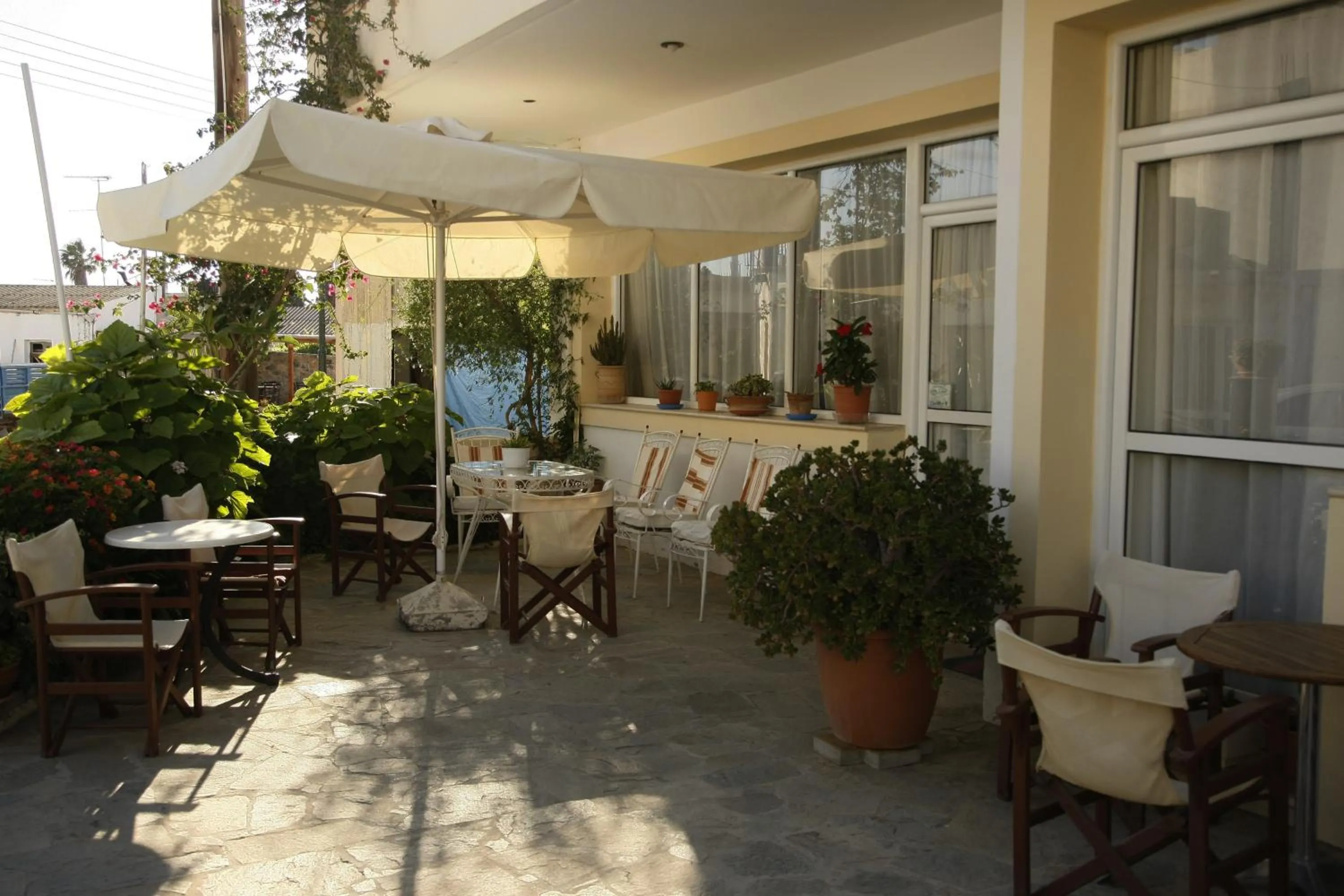 Facade/entrance in Kalliopi Hotel