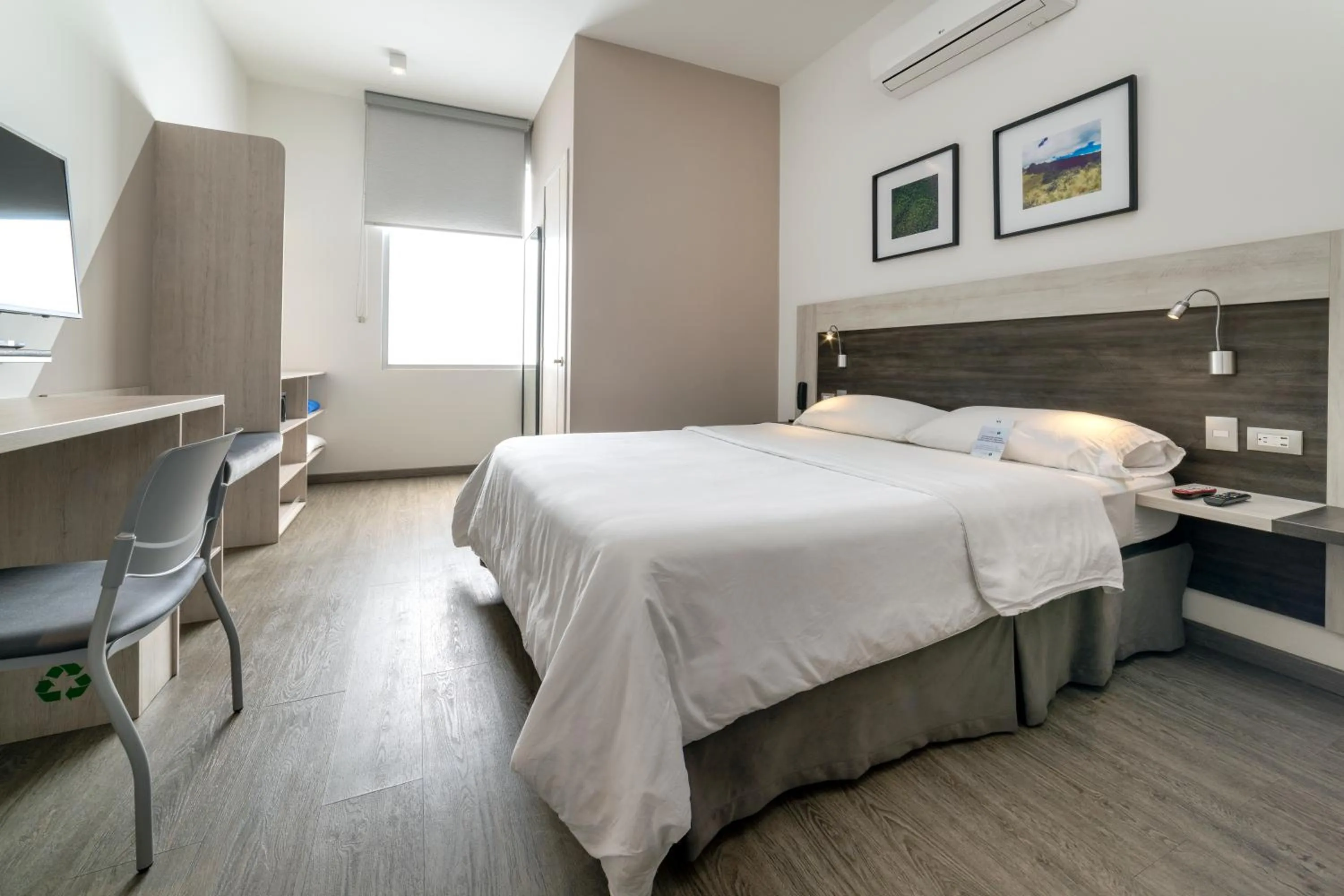 Photo of the whole room, Bed in Hotel Park 85