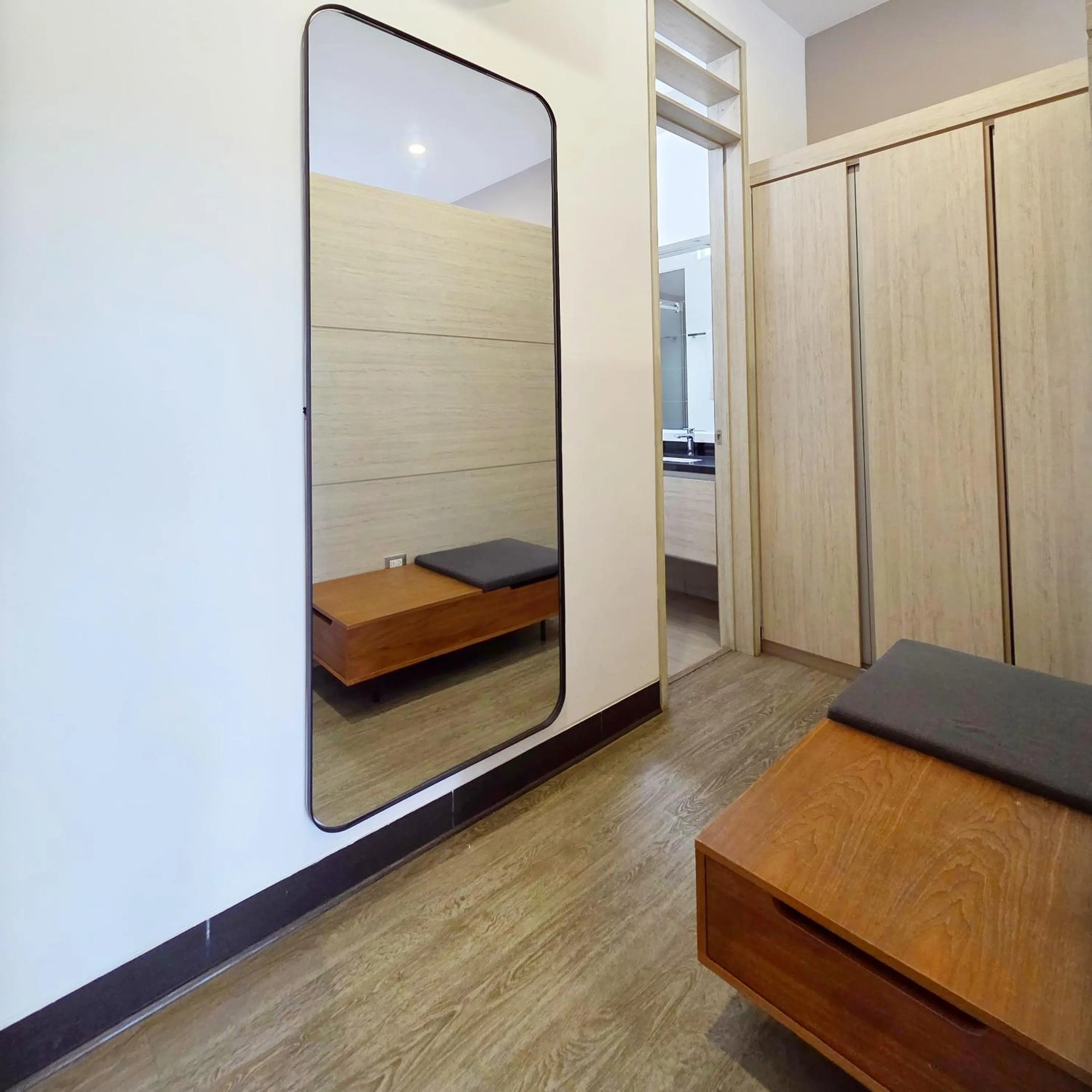 Bathroom, Bed in Hotel Park 85