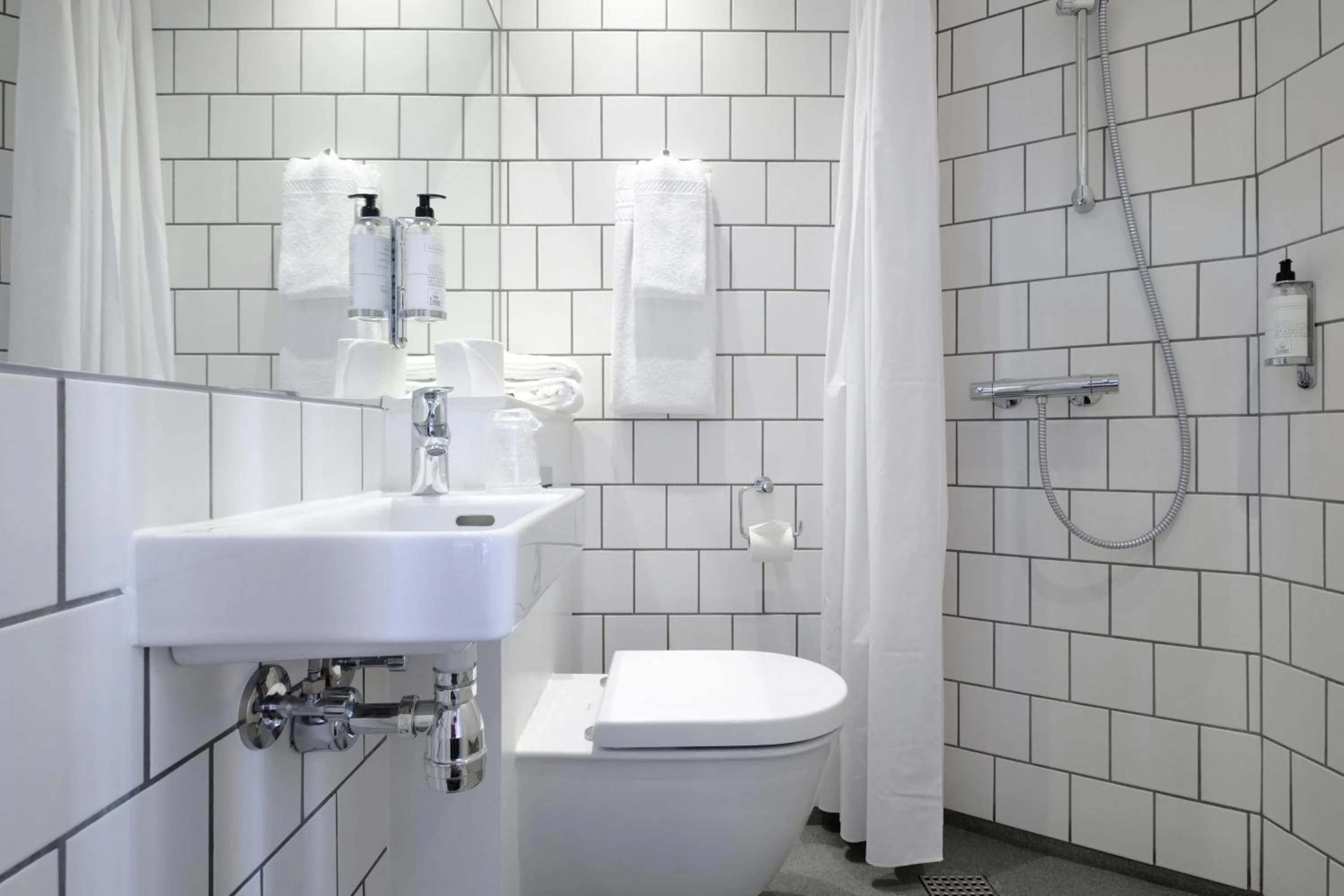Bathroom in Four Points Flex by Sheraton Copenhagen City