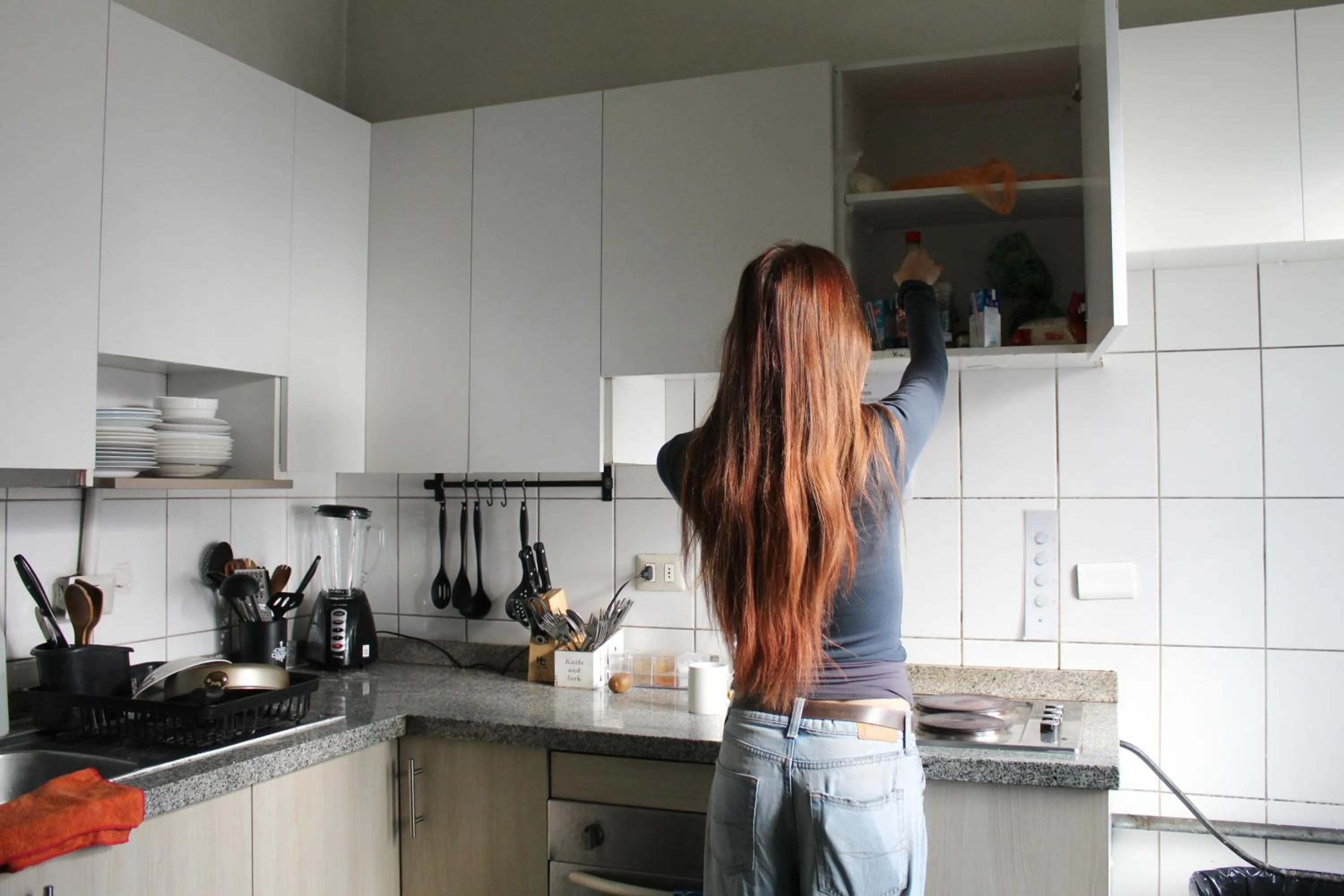 Communal kitchen in Hostel Boutique Merced 88