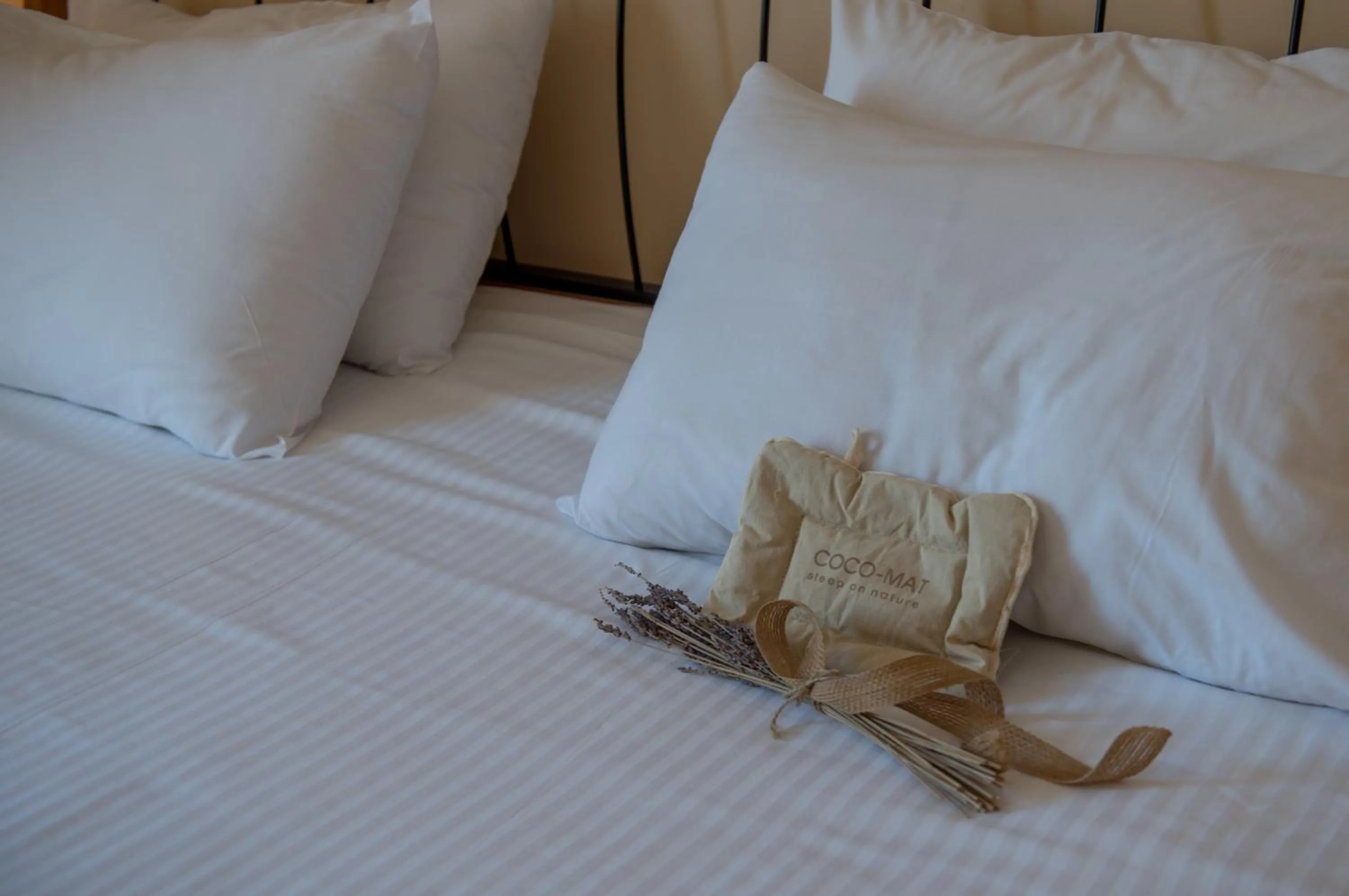 Bed in Xenos Kamara Beach