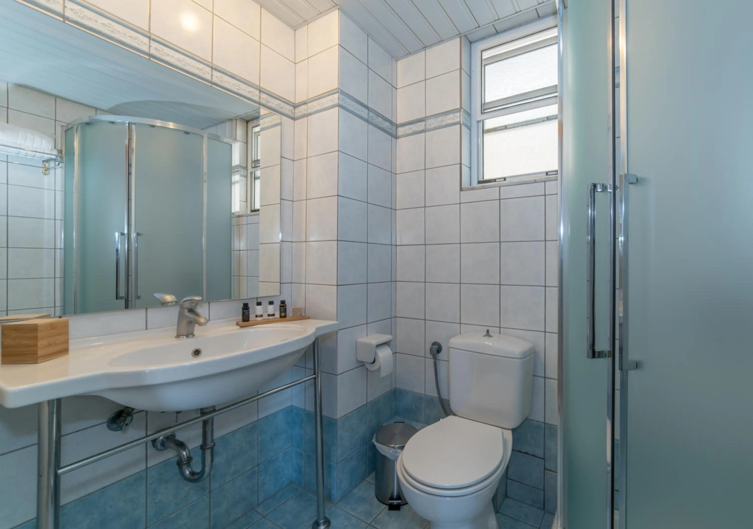 Bathroom in Xenos Kamara Beach