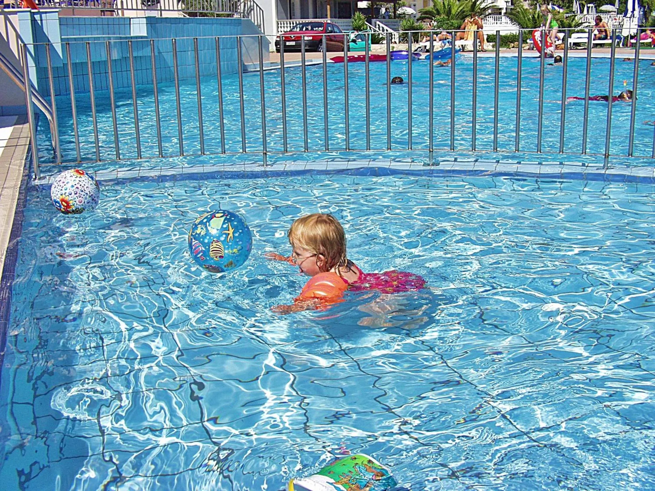 Swimming pool in Xenos Kamara Beach